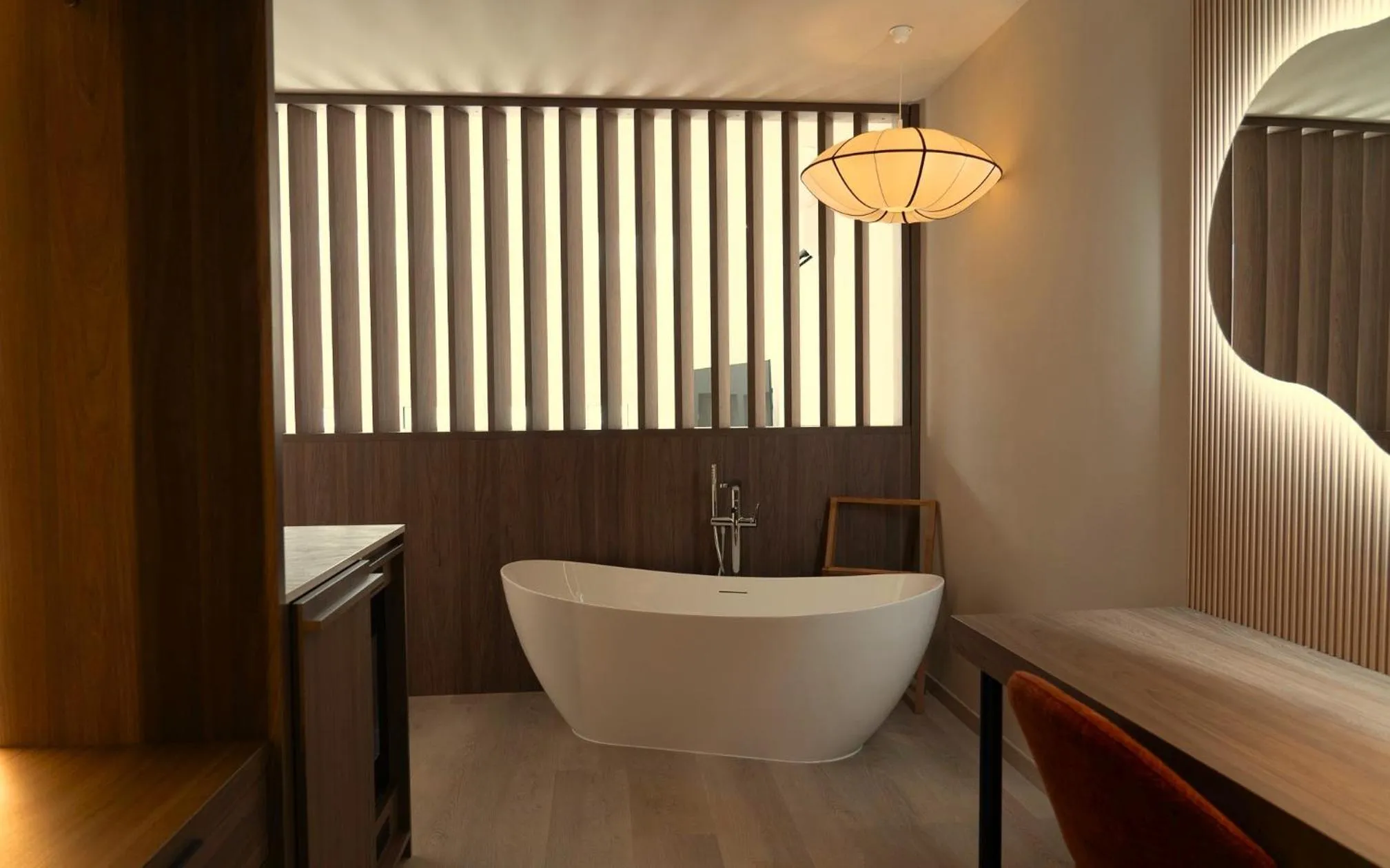 Bath in House of Ble