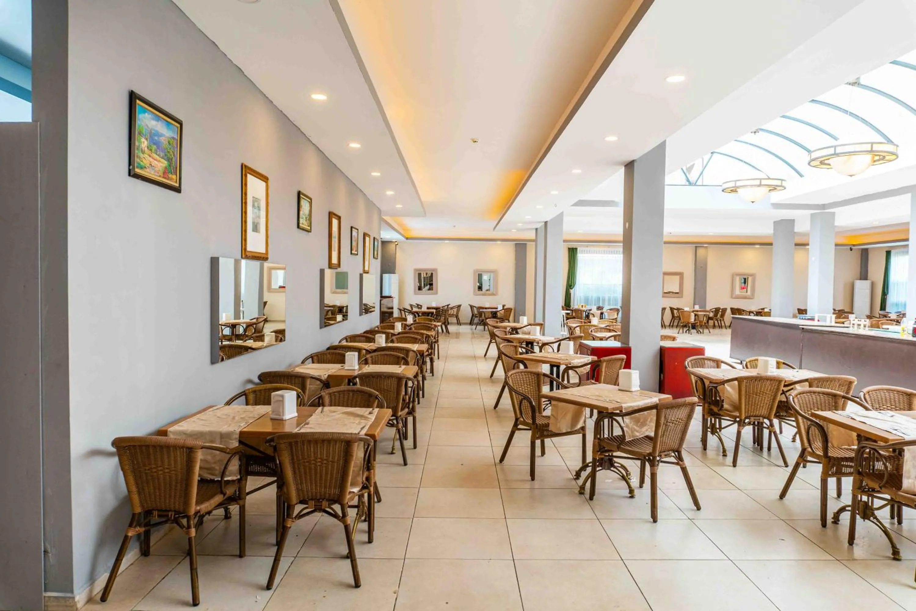 Restaurant/places to eat in BELPOİNT BEACH HOTEL