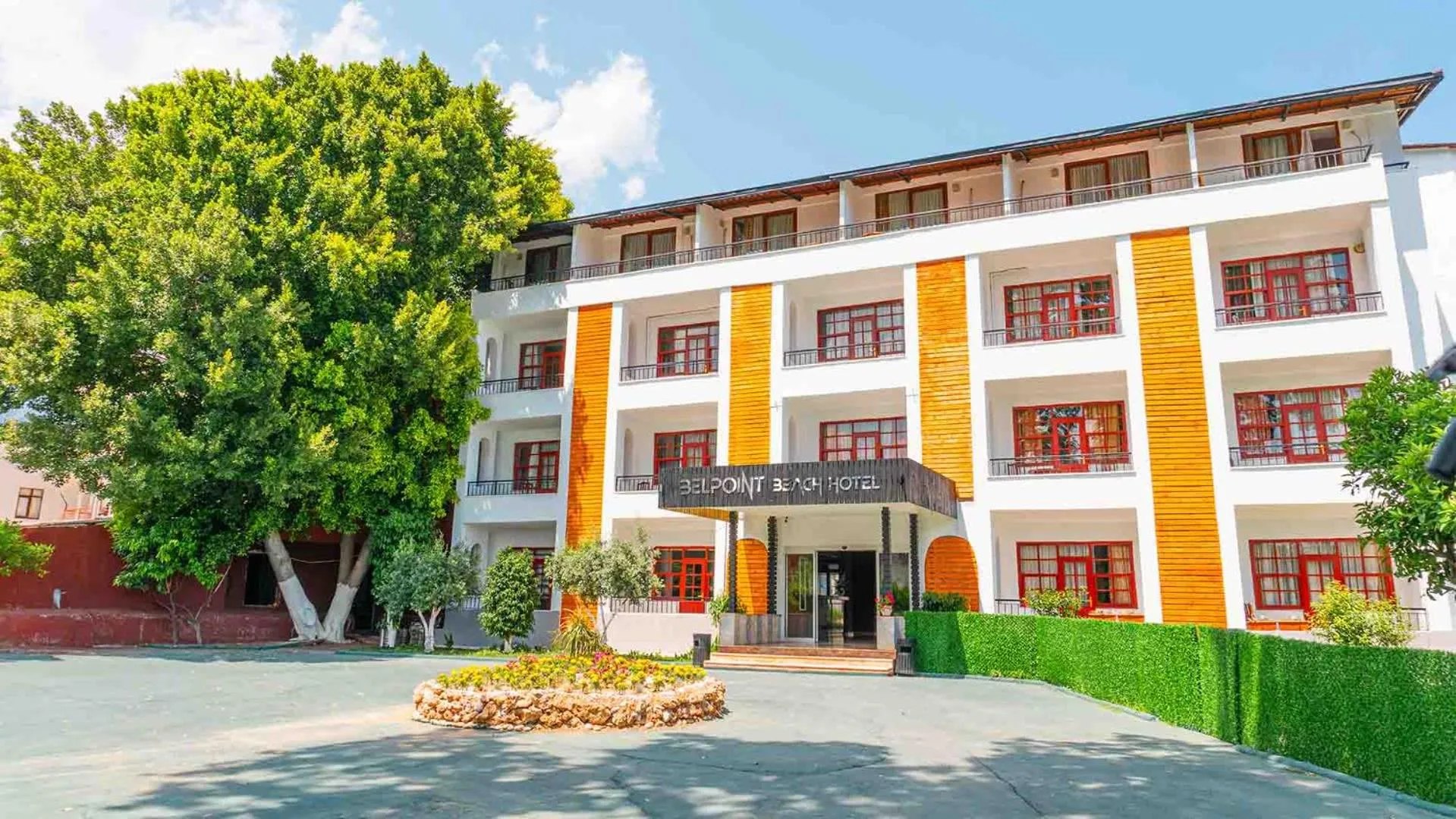 Property building in BELPOİNT BEACH HOTEL