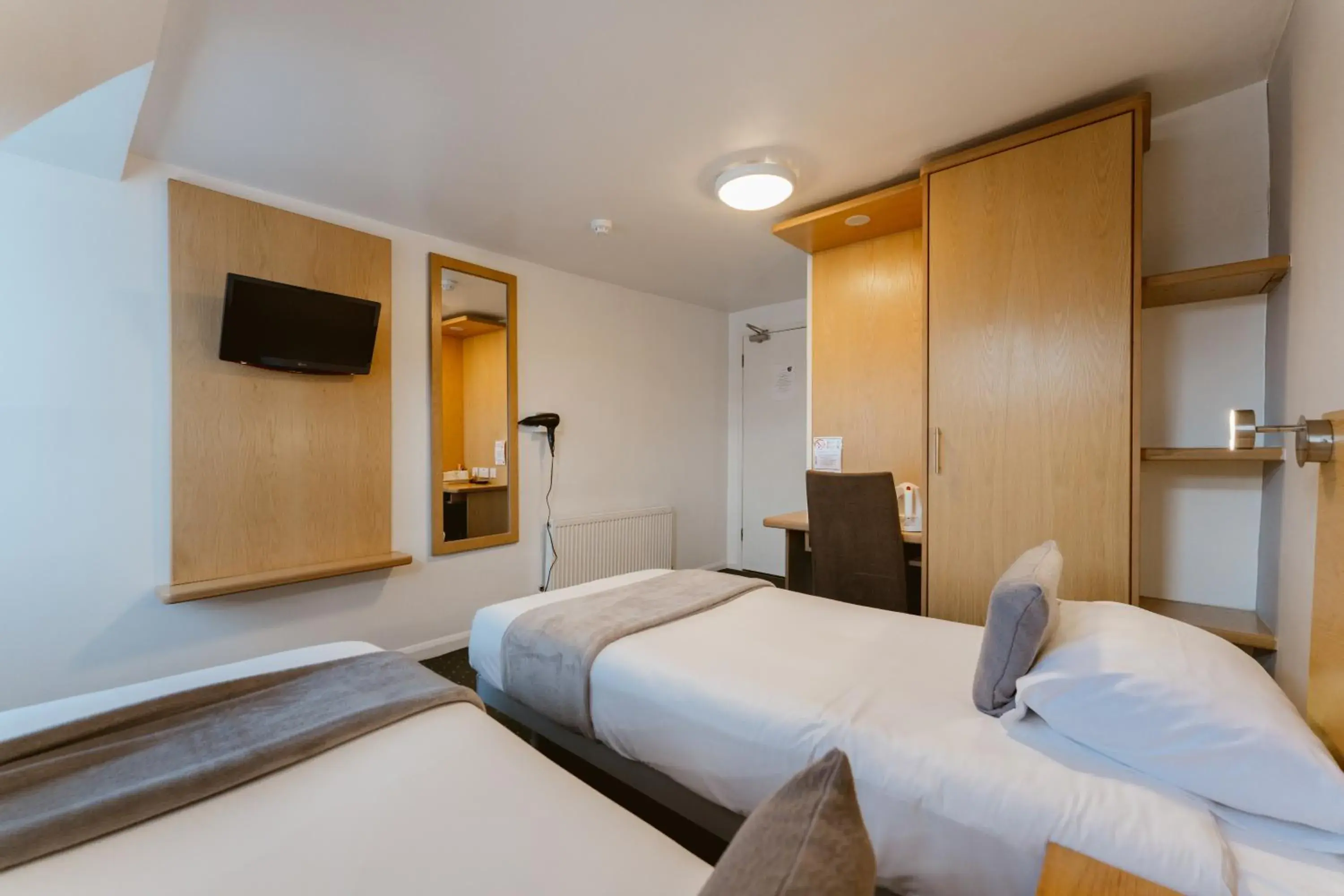 Twin Room in Star Hotel Twin Room in Star Hotel