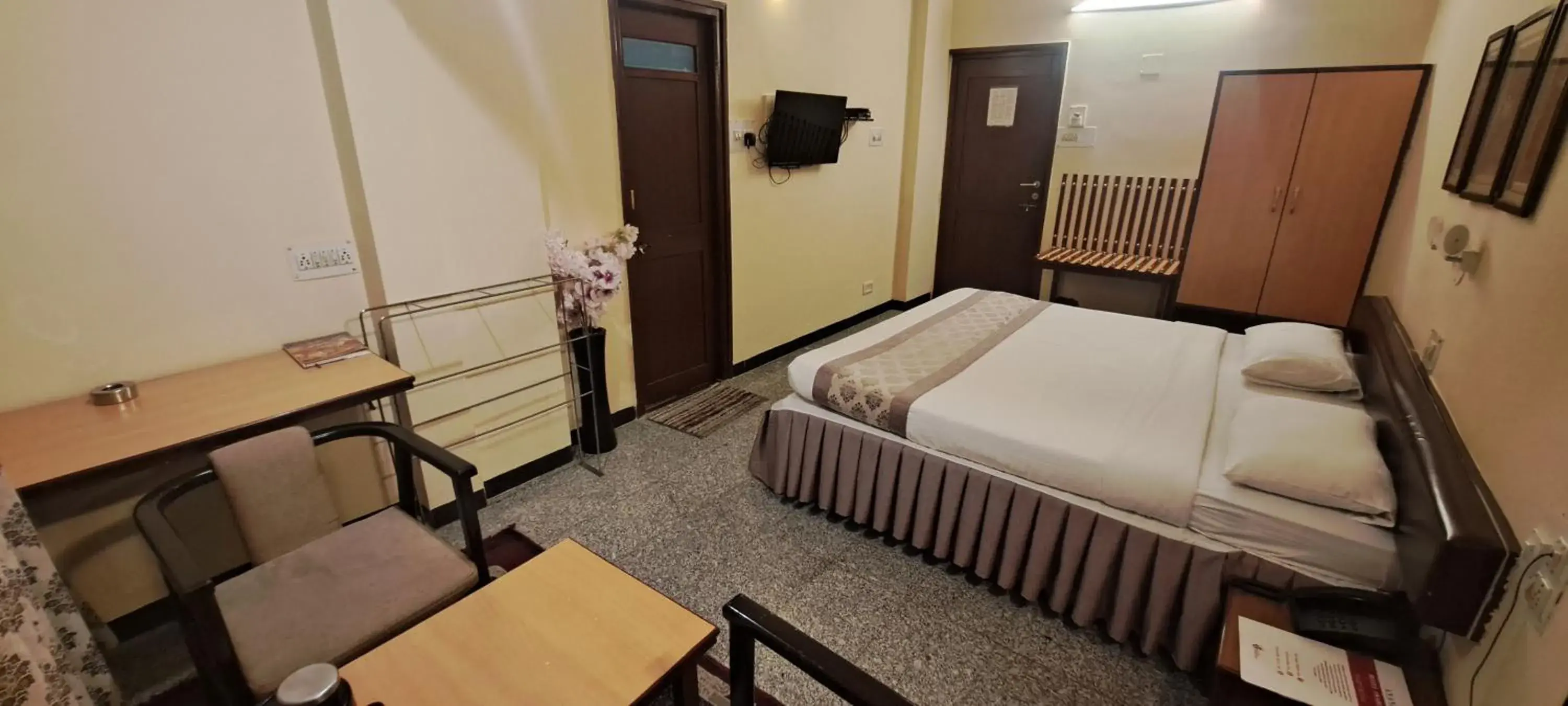 Bed in Hotel Swaroop Bed in Hotel Swaroop