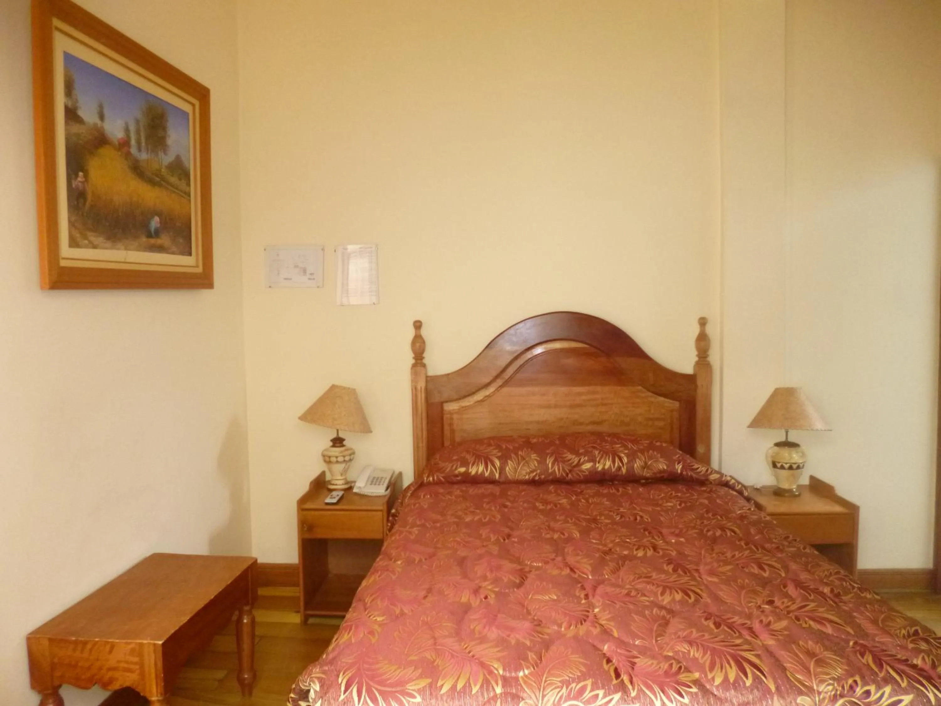 Photo of the whole room, Bed in Hotel Midori