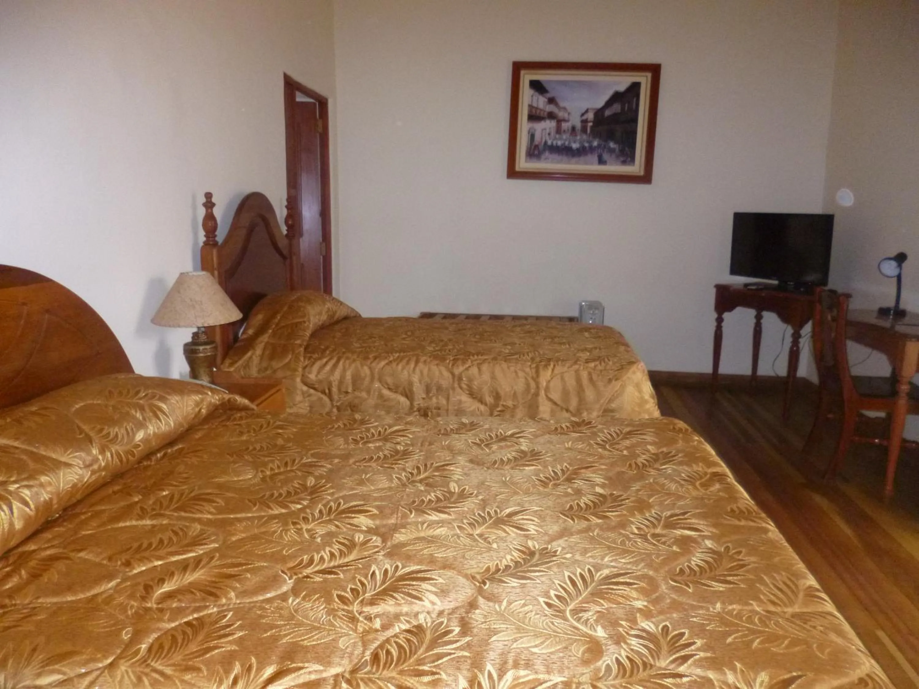 Photo of the whole room, Bed in Hotel Midori