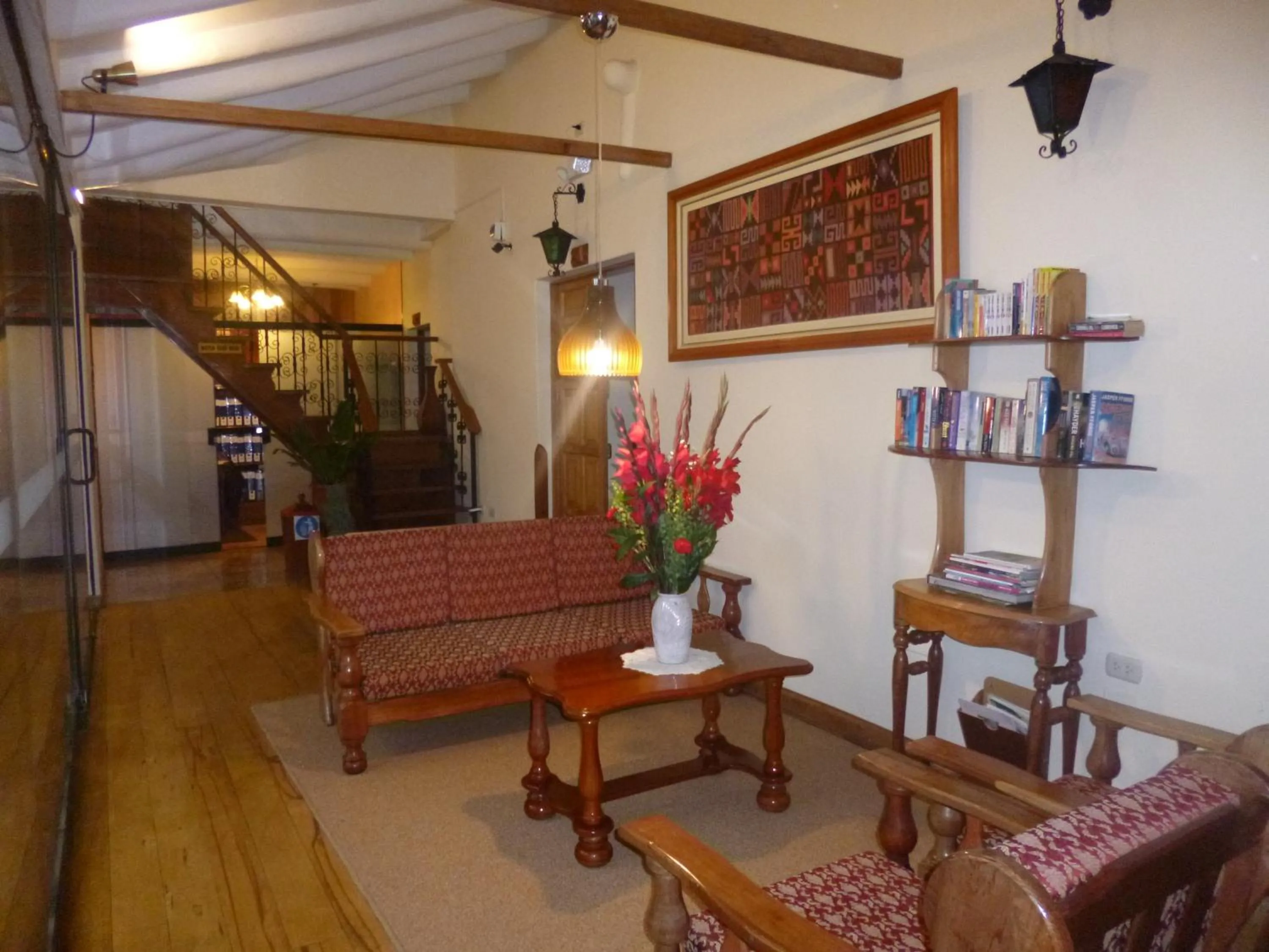 Communal lounge/ TV room in Hotel Midori