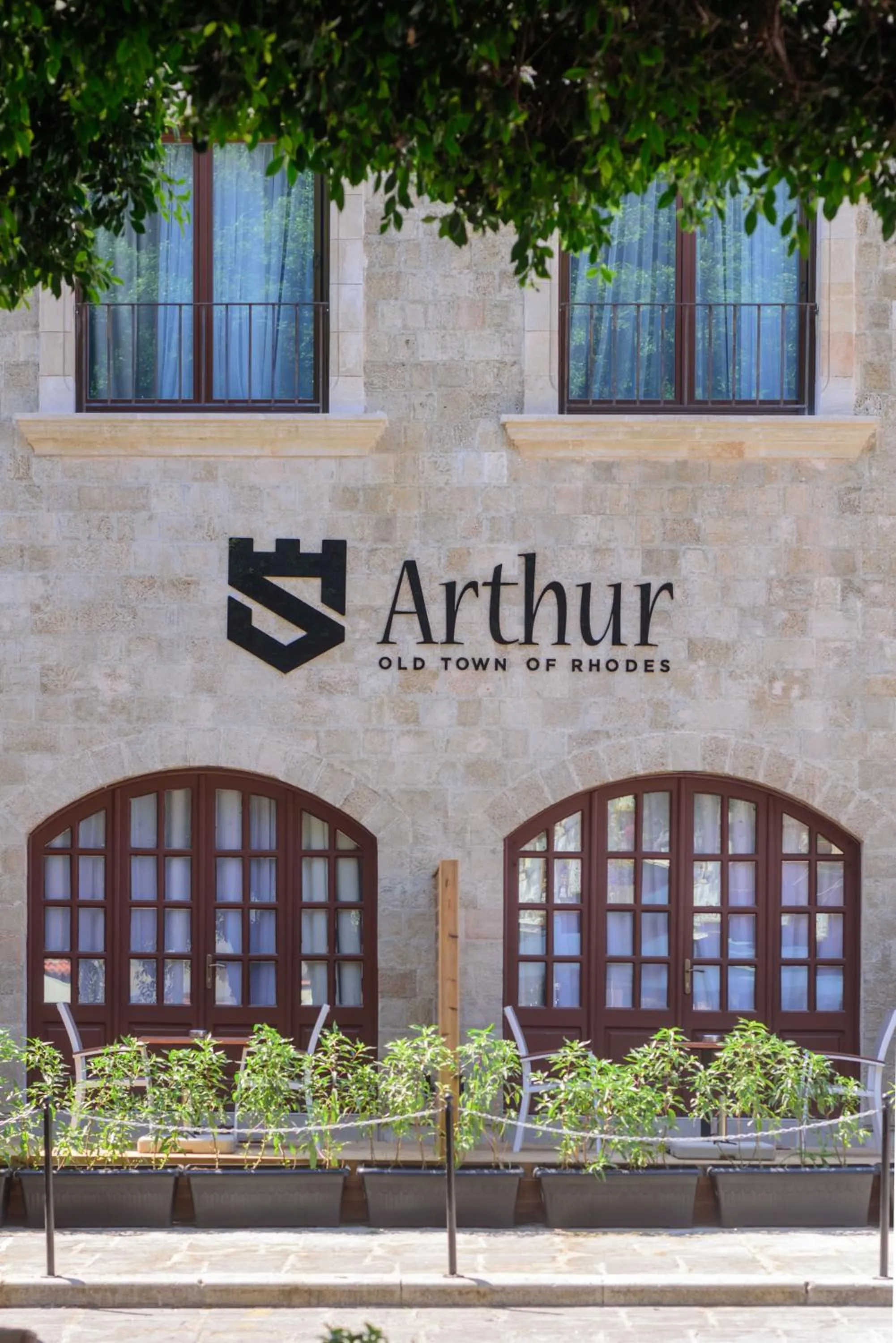 Logo/Certificate/Sign in Arthur Suites in Old Town