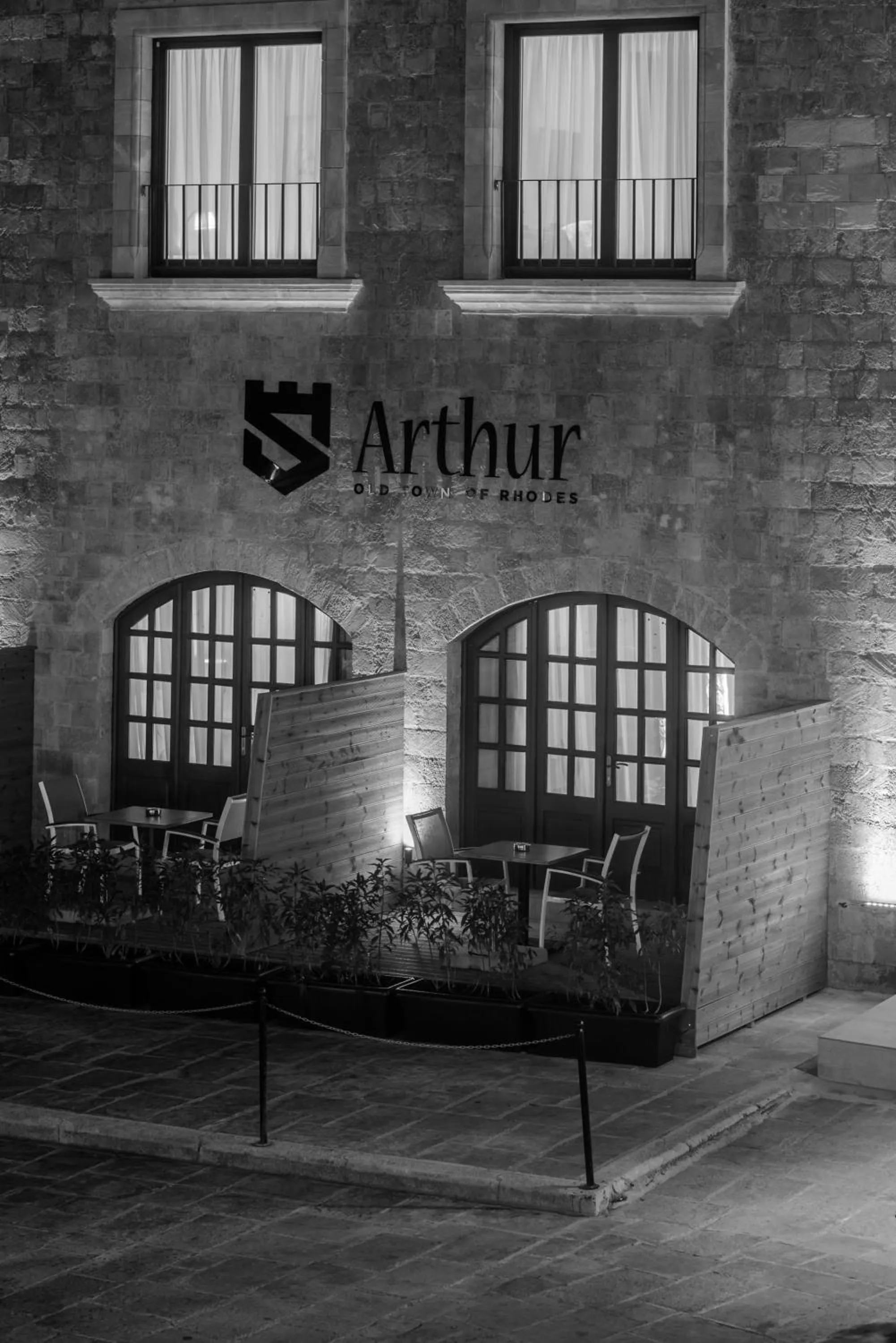 Text overlay in Arthur Suites in Old Town