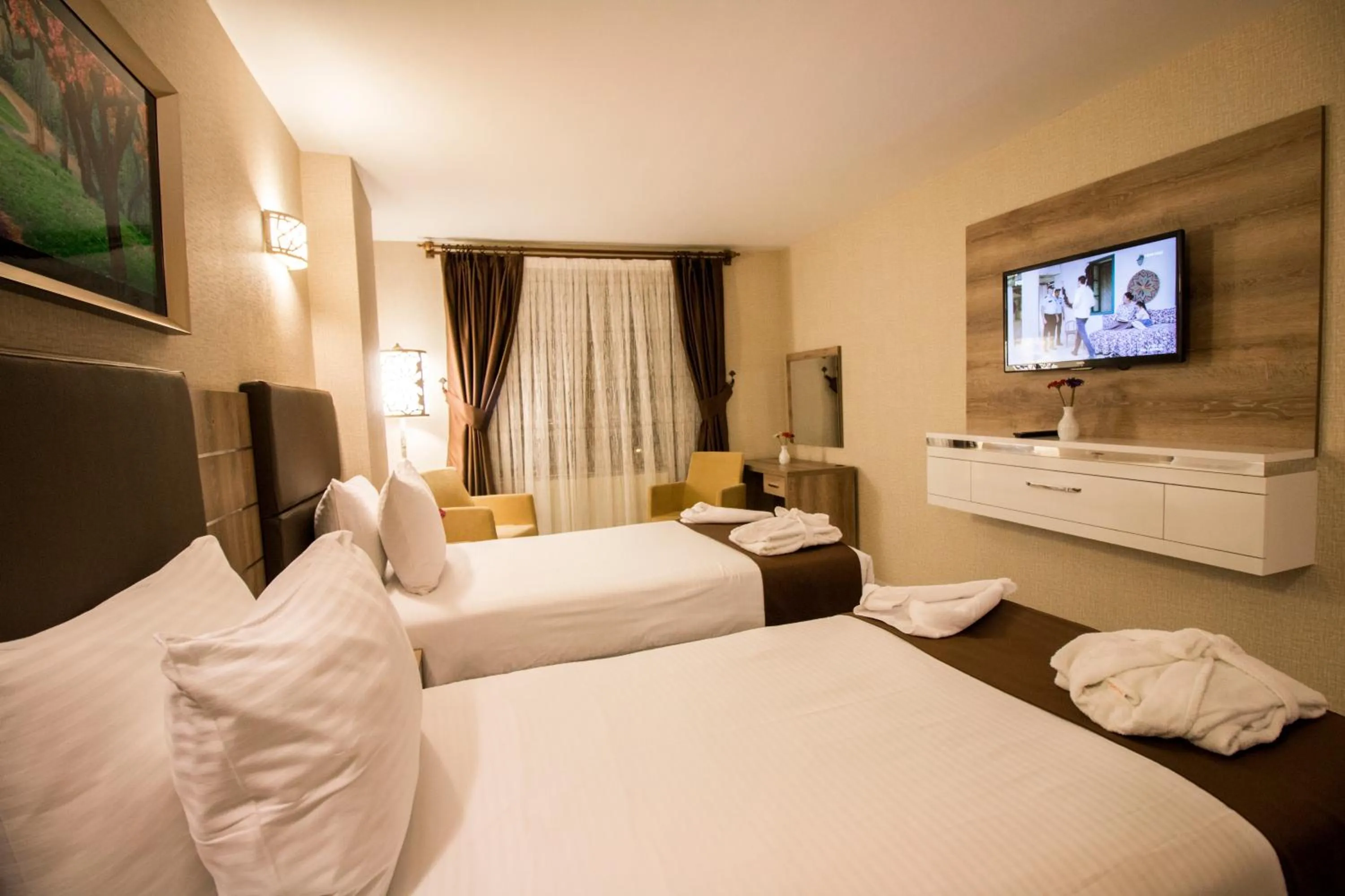 TV and multimedia, Bed in Business Han Hotel