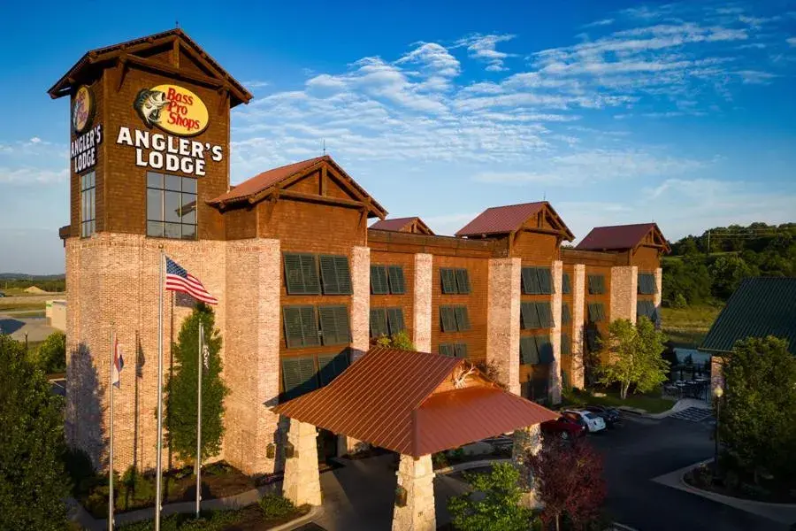 Bass Pro Shops Angler's Lodge Bass Pro Shops Angler's Lodge