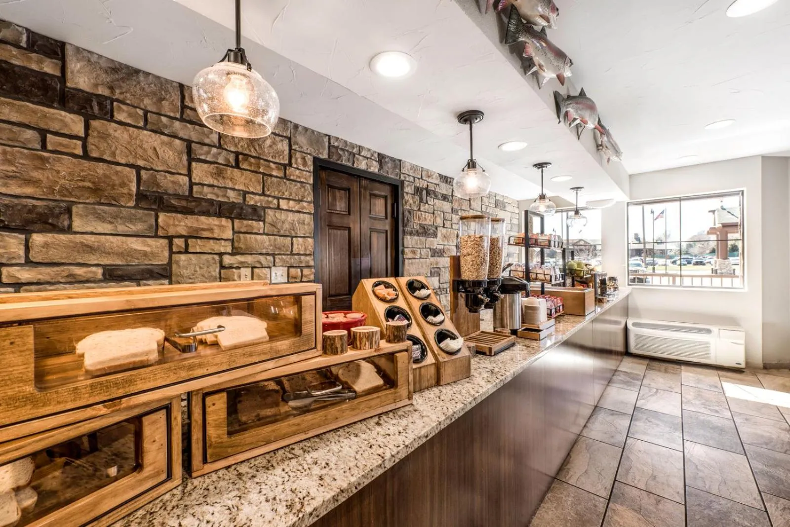 Breakfast in Bass Pro Shops Angler's Lodge