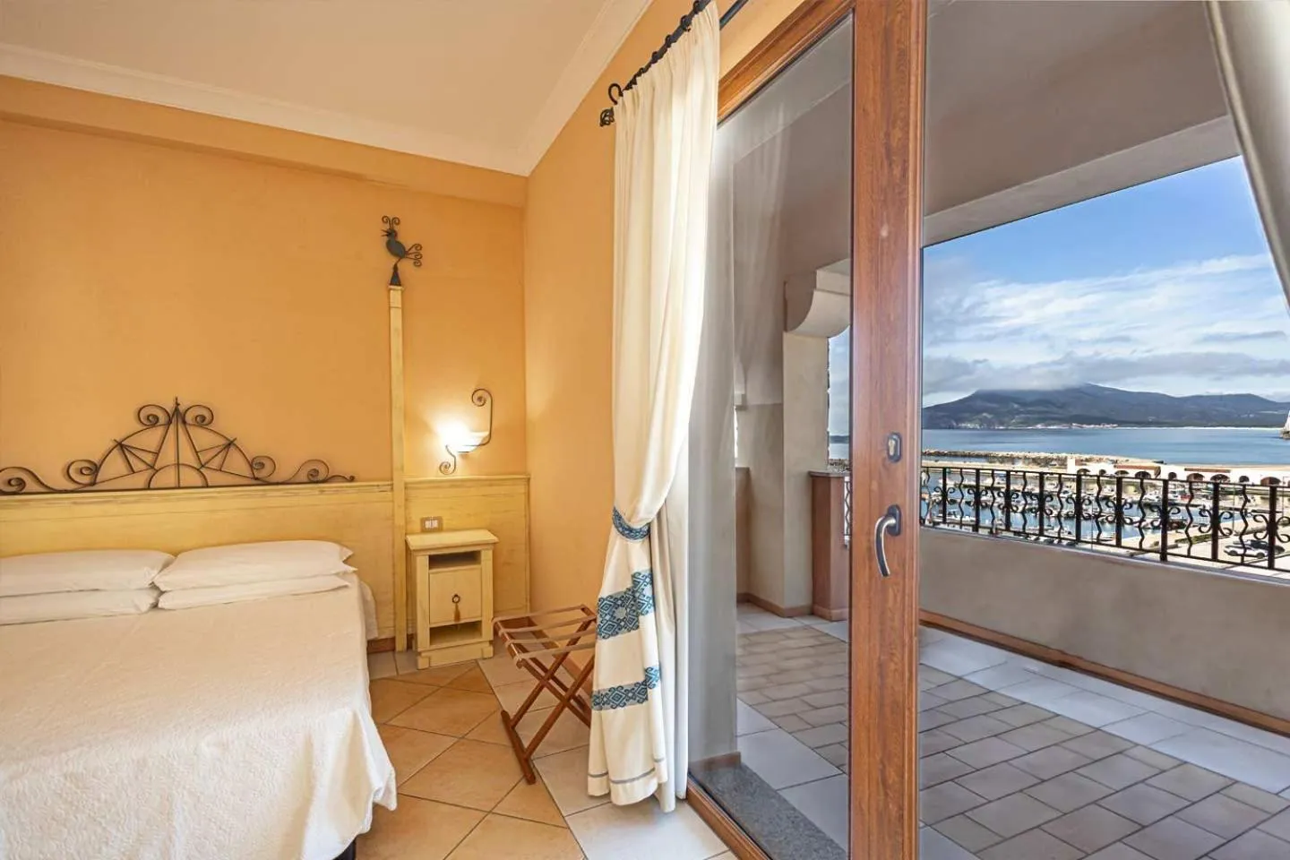 Bed in LVG Hotel Collection - La Rosa dei Venti