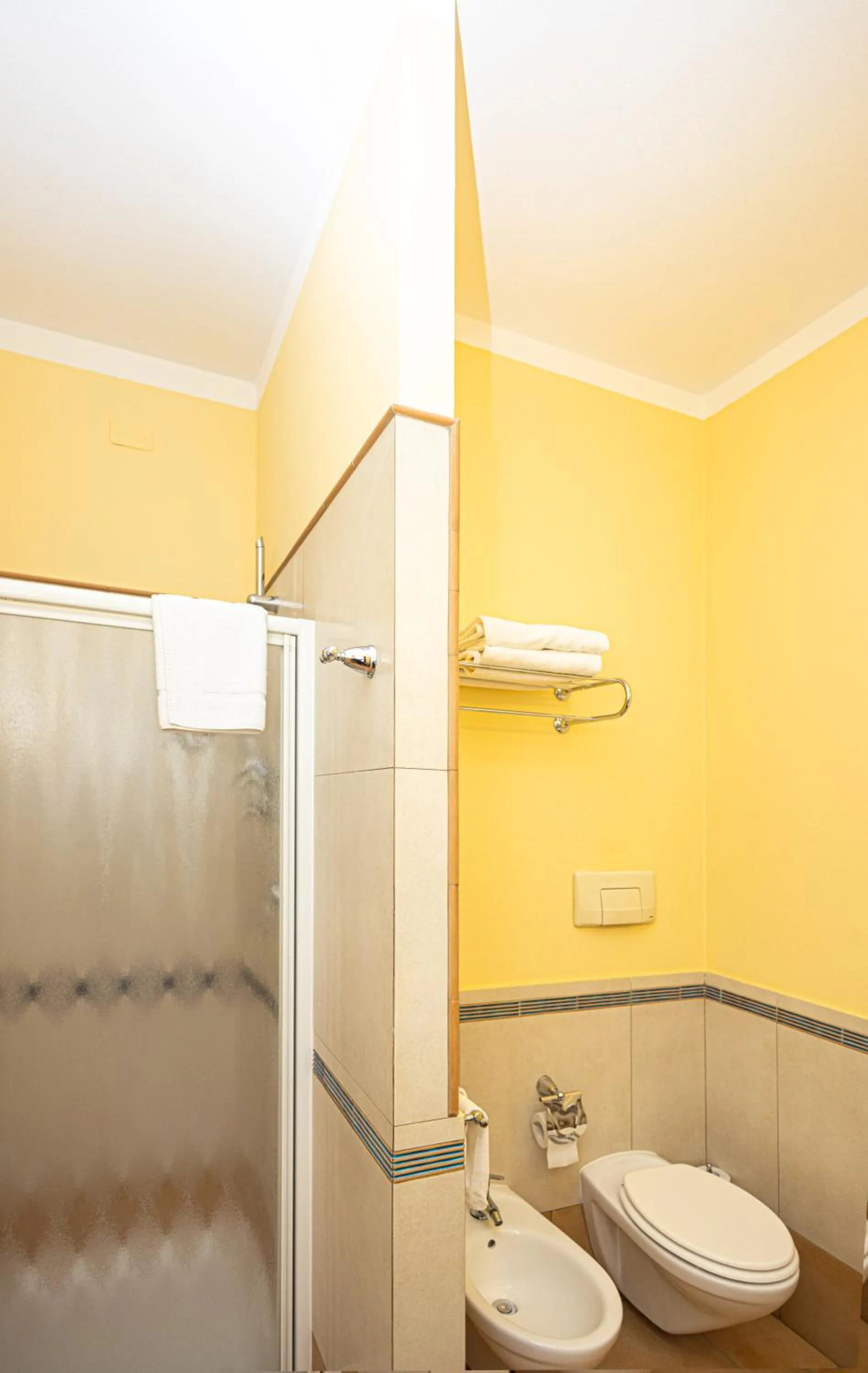 Shower in LVG Hotel Collection - La Rosa dei Venti