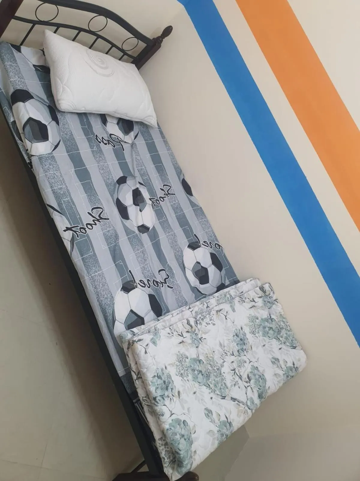 Bed in Sahara Hostel and Private rooms