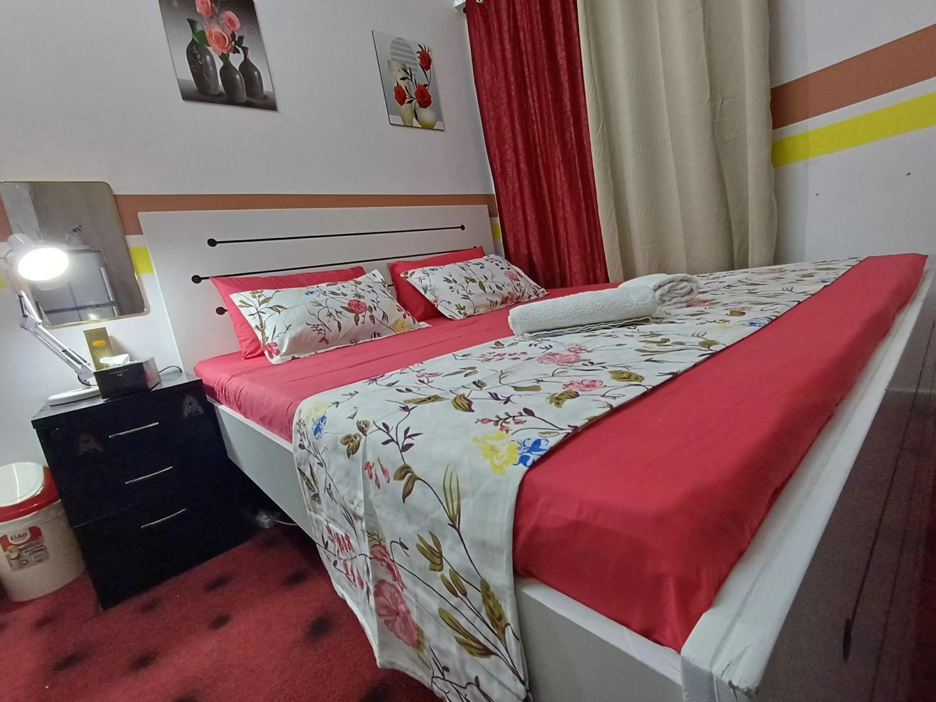 Bed in Sahara Hostel and Private rooms