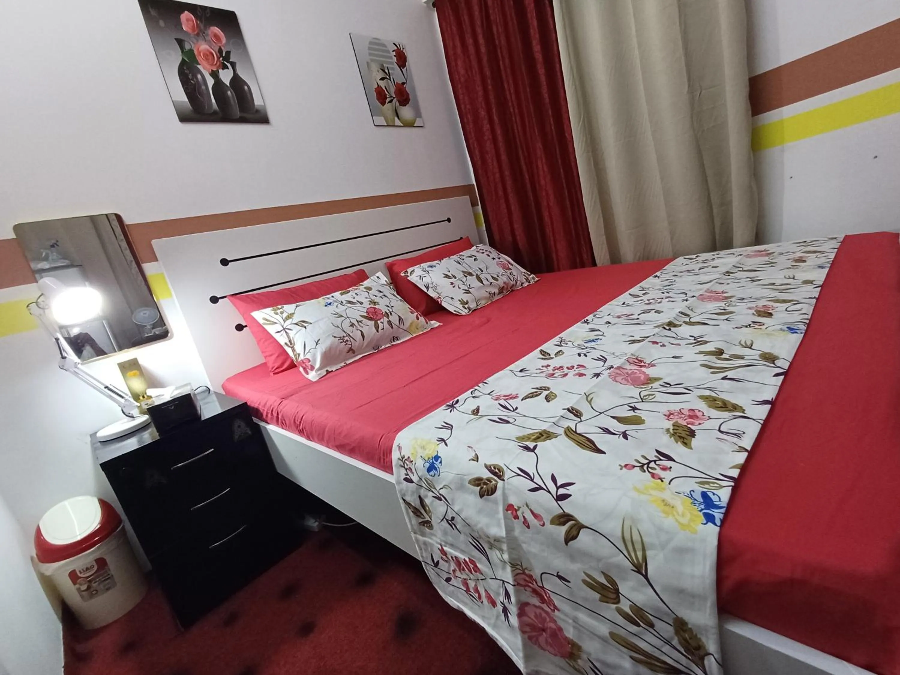 Bed in Sahara Hostel and Private rooms