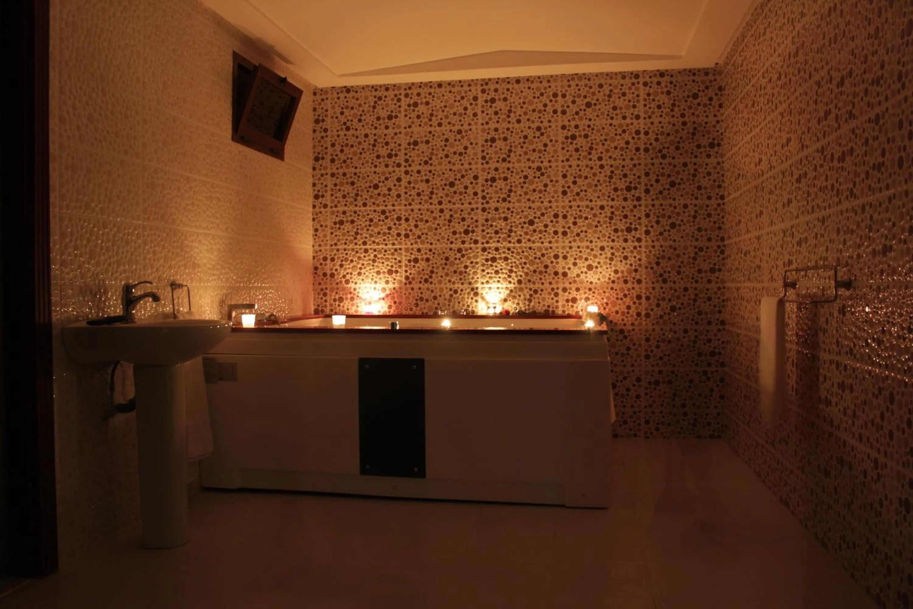 Massage in Riad Mimosa