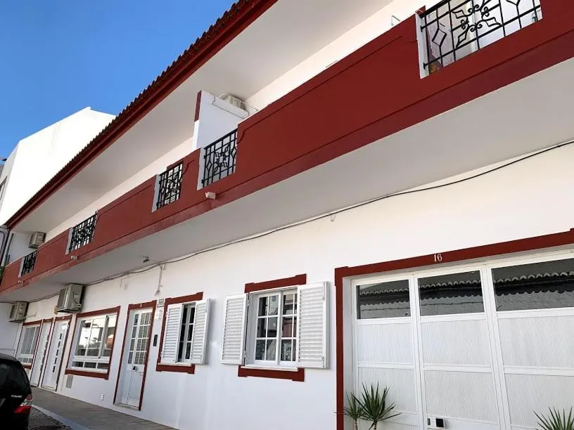 Facade/entrance in Casa Claudia - Pool and Wifi