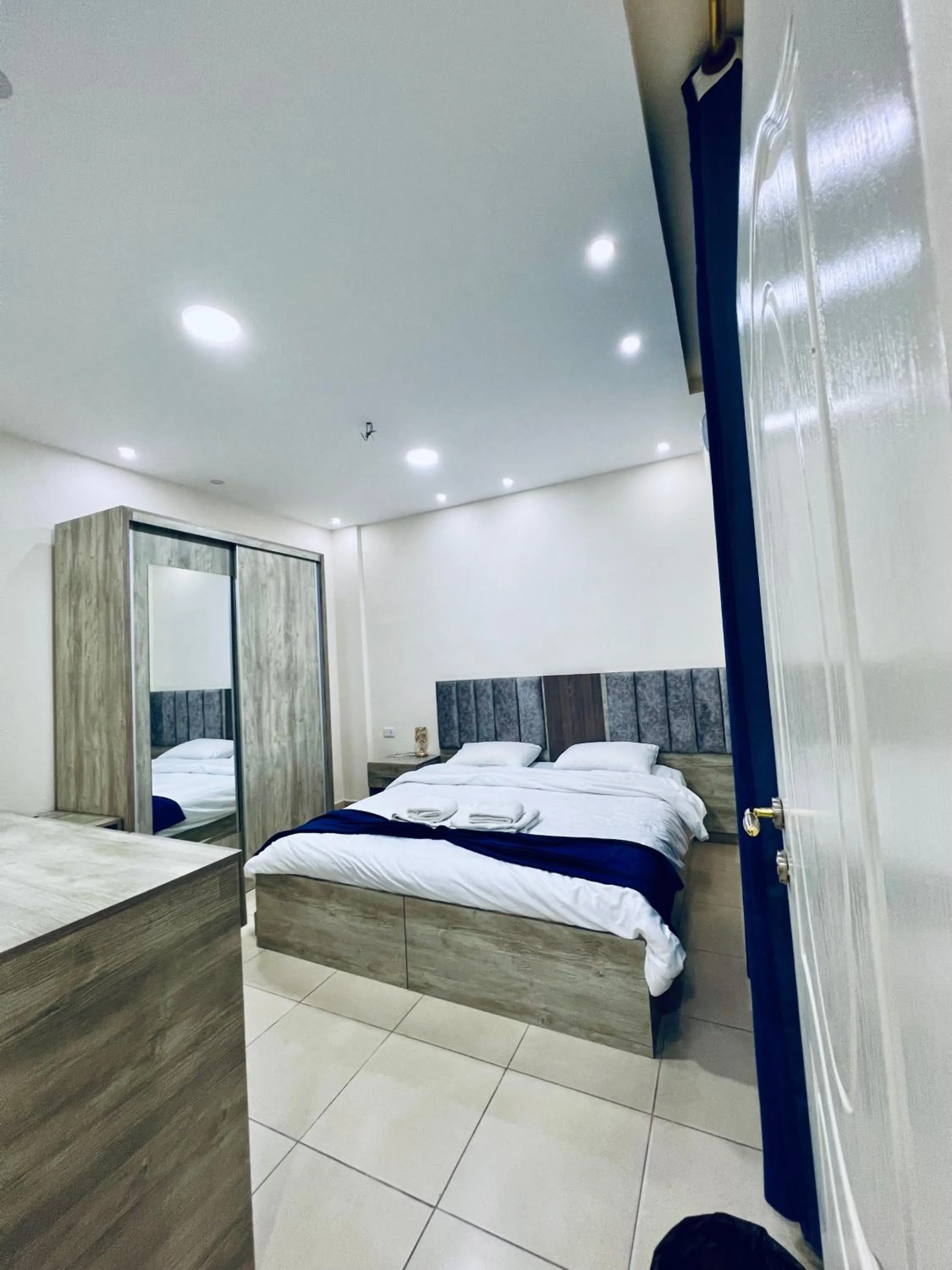 Junior Suite with Balcony in Petra Heaven Boutique
