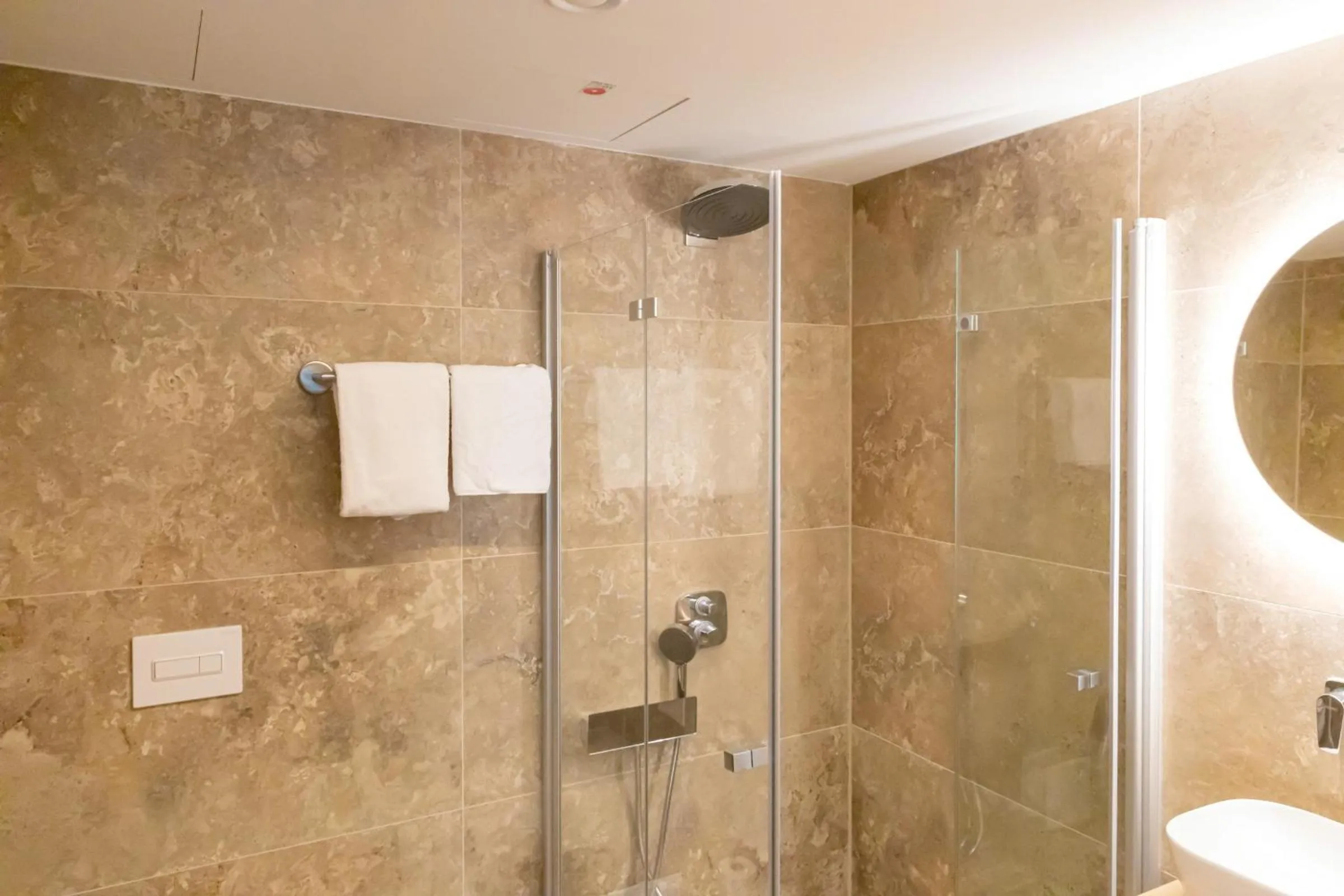 Shower in Central Hotel & Lounge Adult Only
