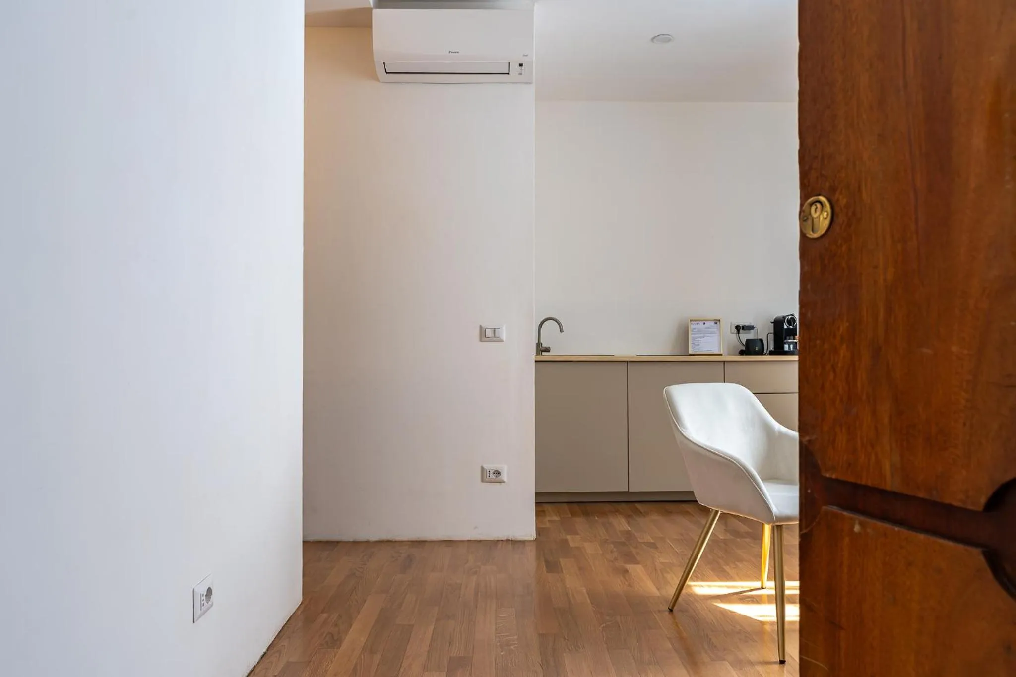 Lobby or reception in Decimo Meridio- At Spanish Steps-