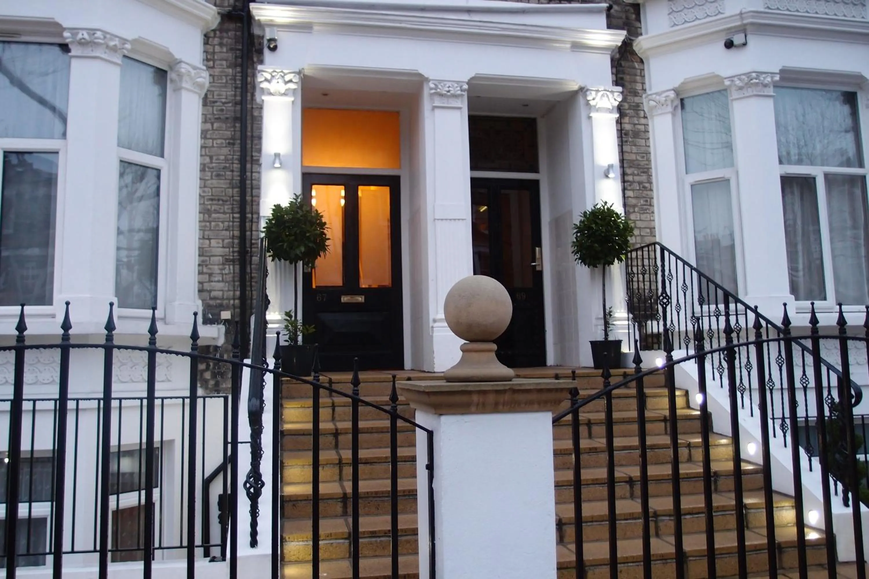 Facade/entrance in Hotel 65