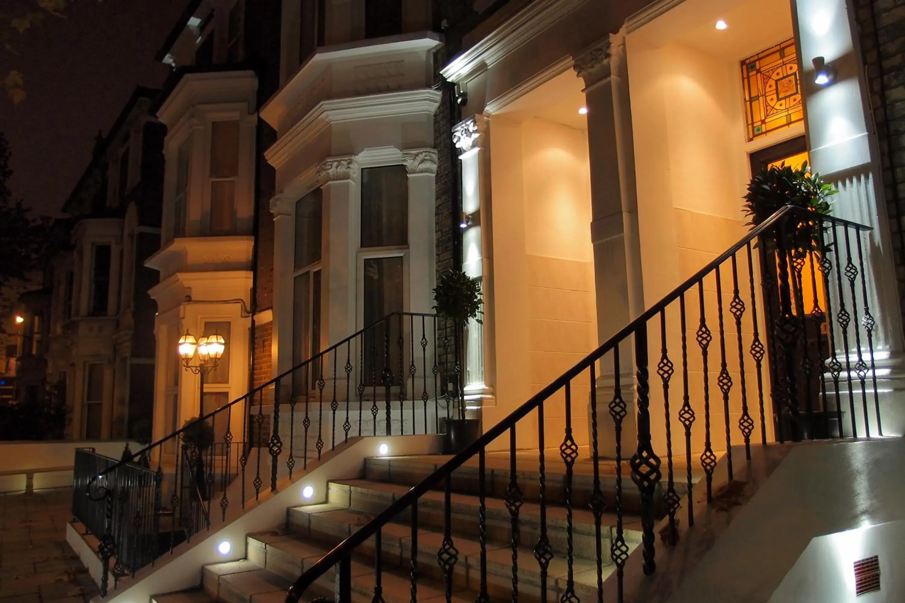 Facade/entrance in Hotel 65 Facade/entrance in Hotel 65