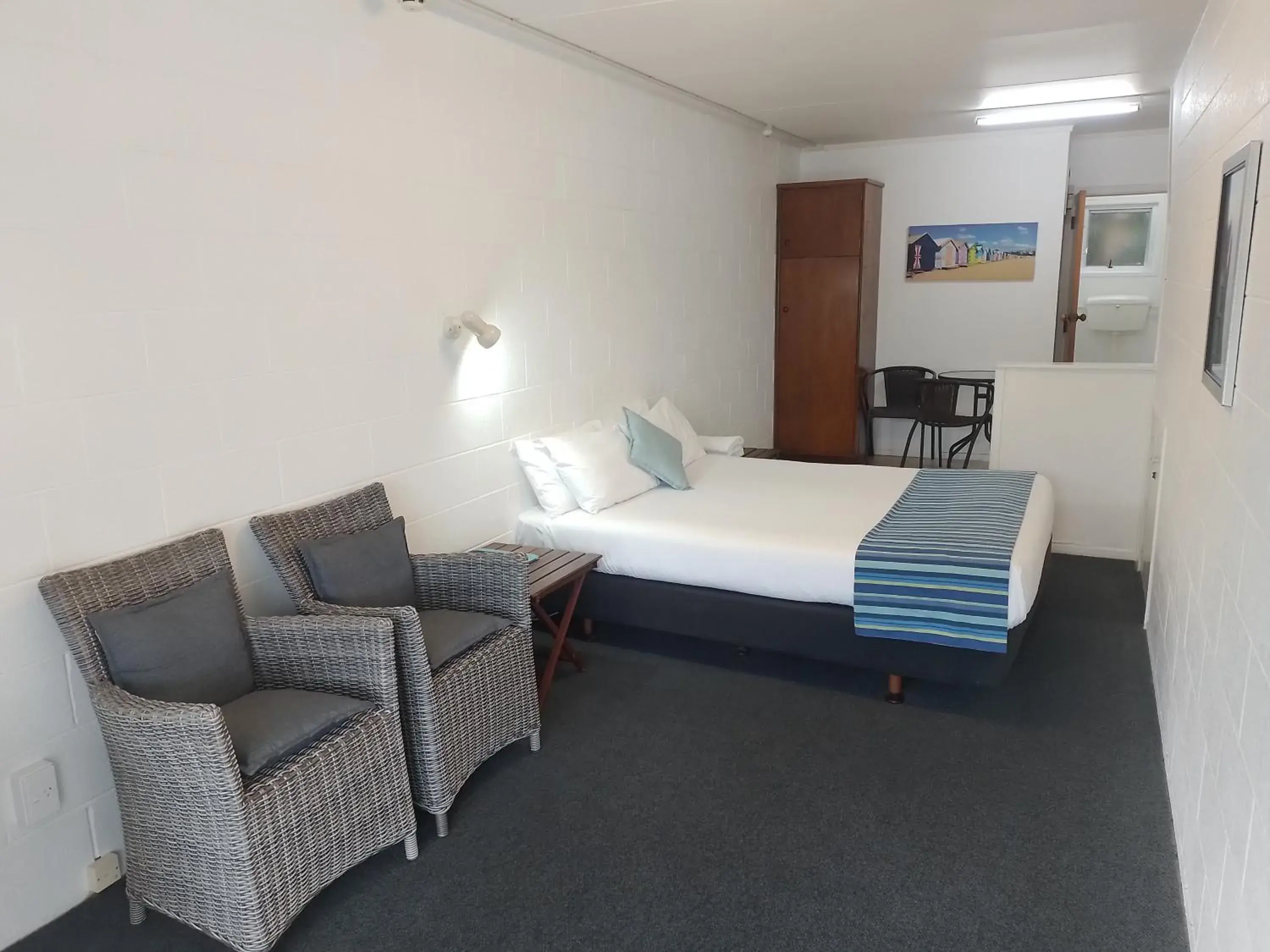 Studio with Pool View in Acacia Lodge Motel Studio with Pool View in Acacia Lodge Motel