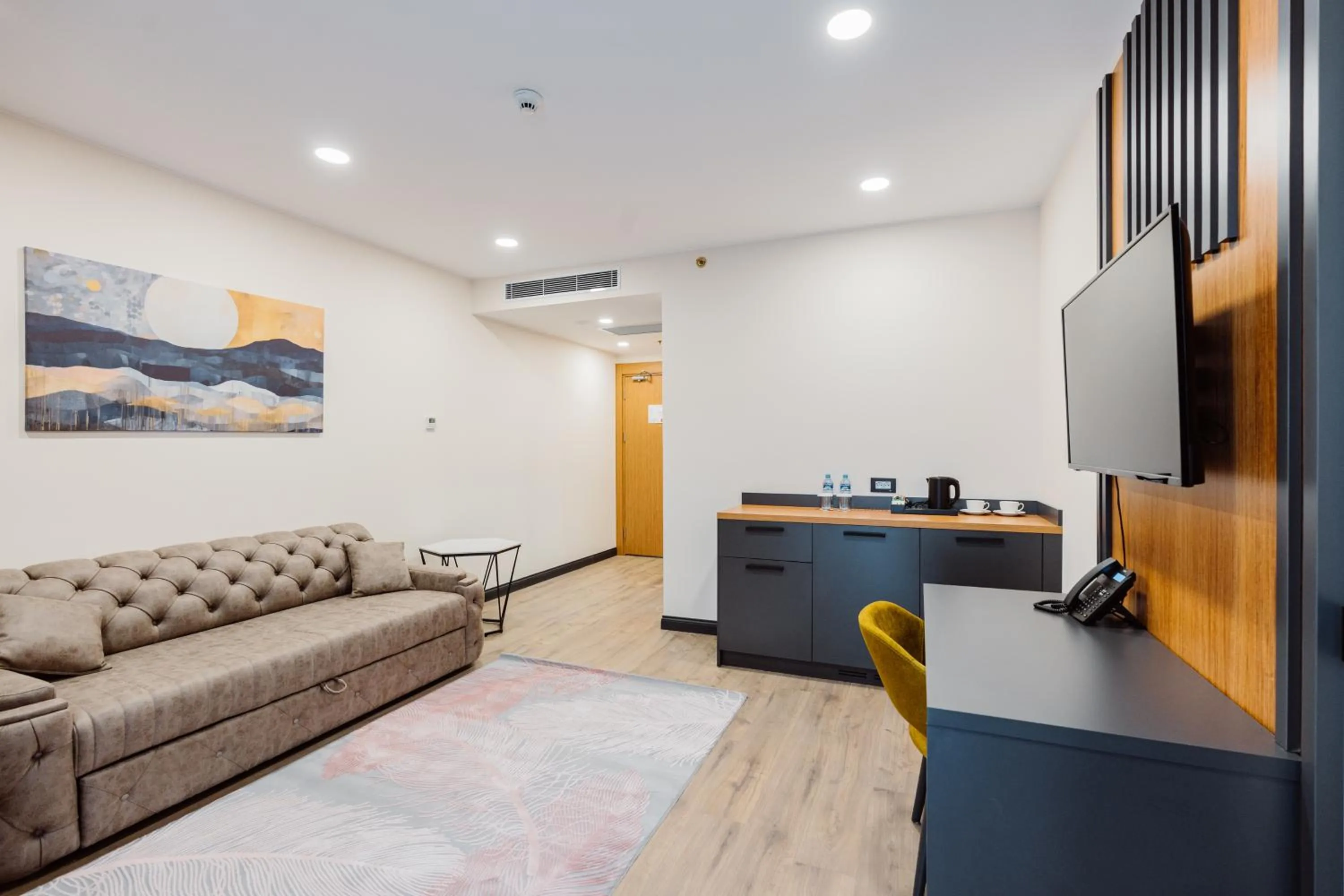 TV and multimedia in Best Western Plus Batumi