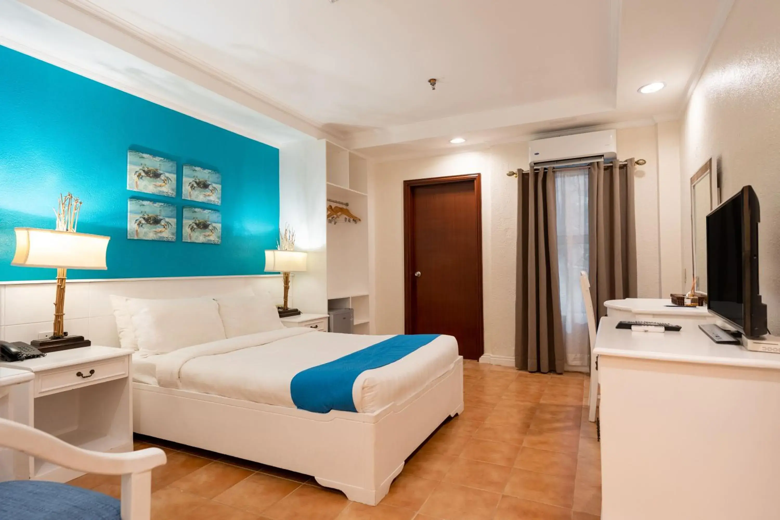 Photo of the whole room, Bed in Le Soleil de Boracay Hotel Photo of the whole room, Bed in Le Soleil de Boracay Hotel