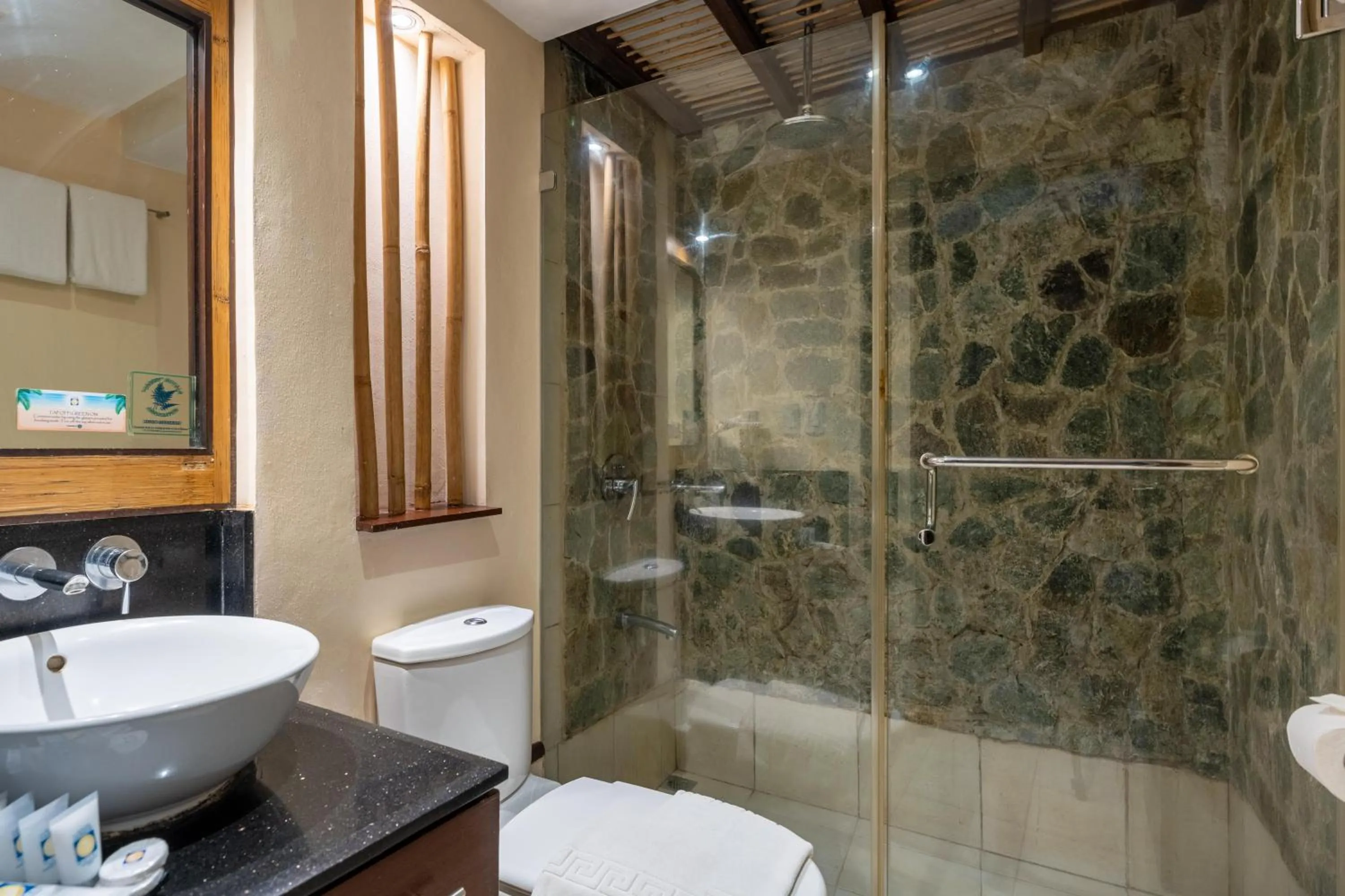 Bathroom in Le Soleil de Boracay Hotel