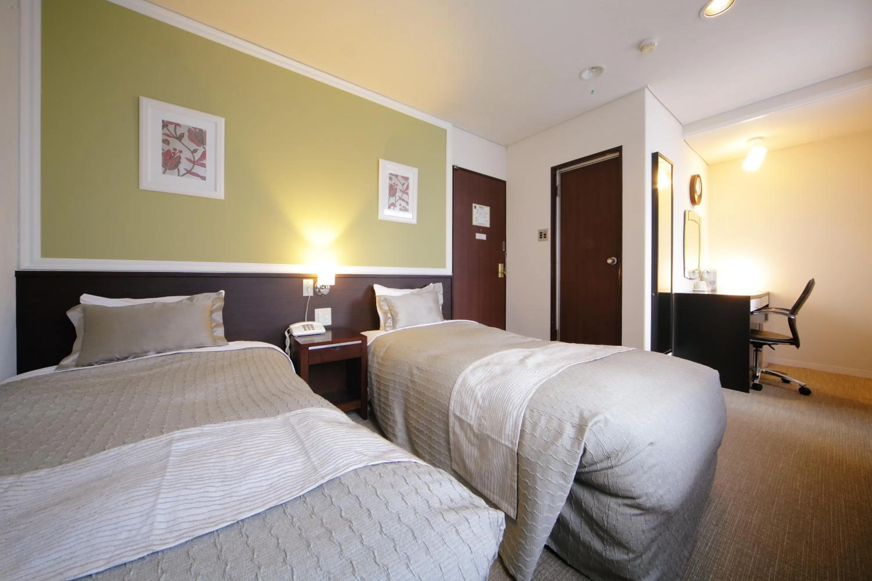 Photo of the whole room, Bed in Grand Park Hotel EX Fukushimaebisu