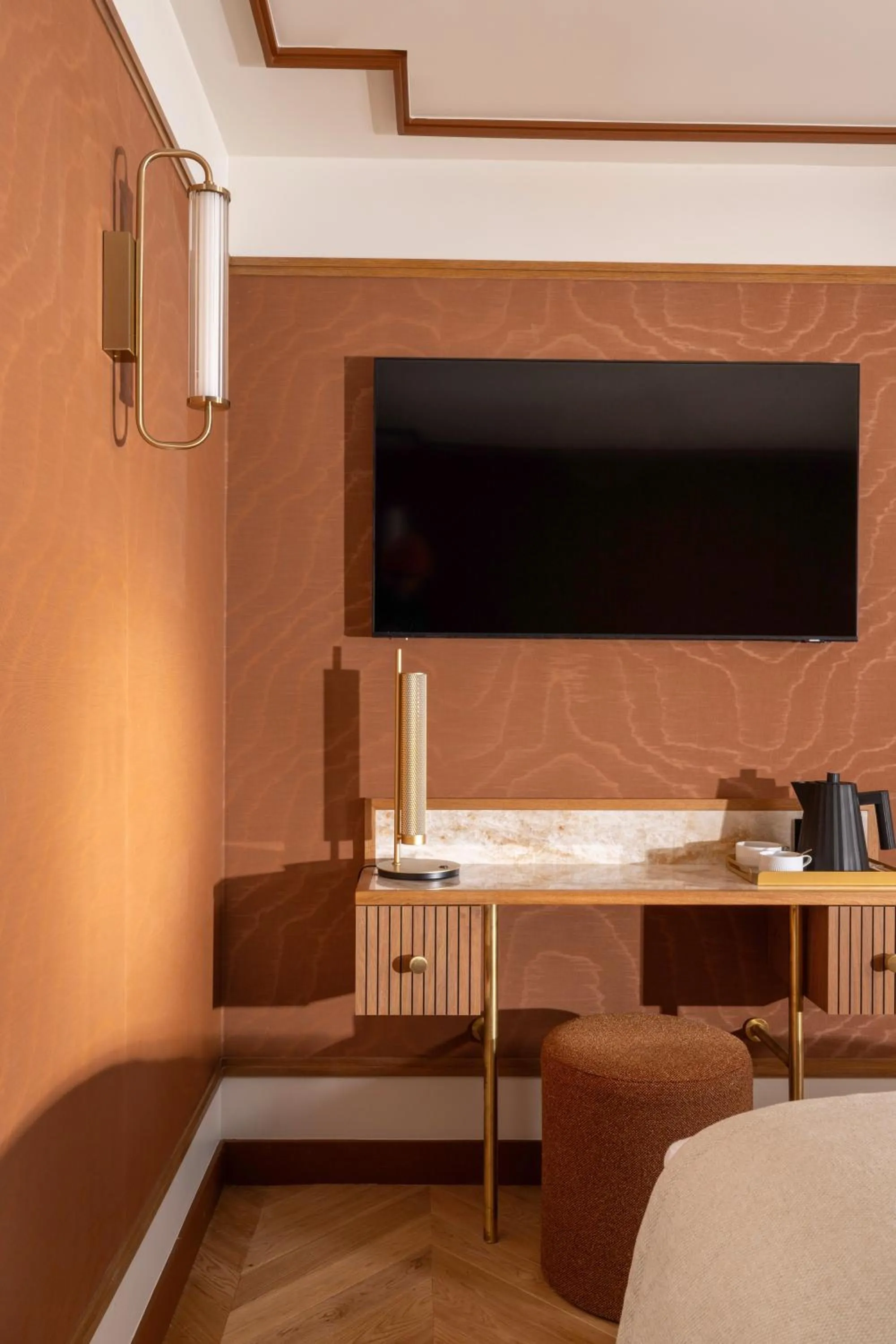 TV and multimedia in Hôtel Filigrane & Spa