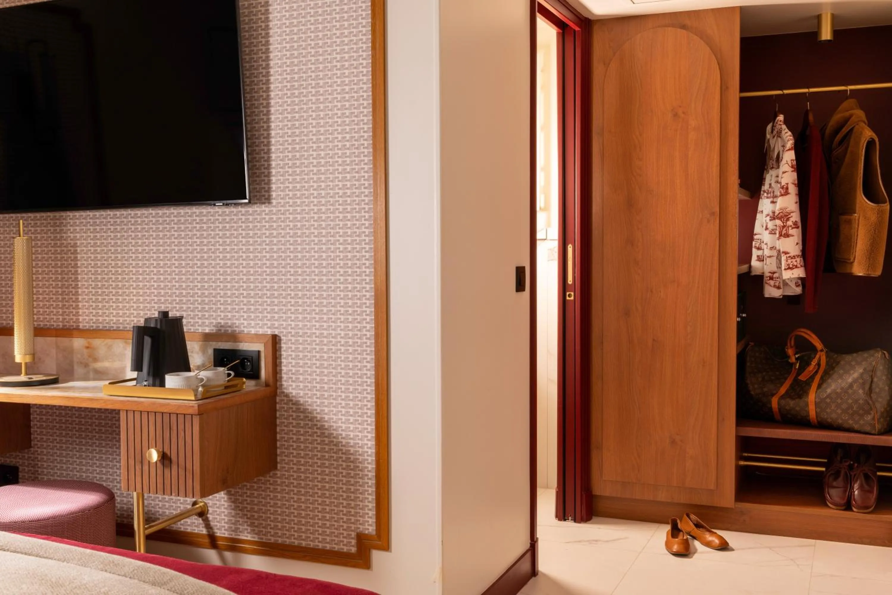 Coffee/tea facilities in Hôtel Filigrane & Spa