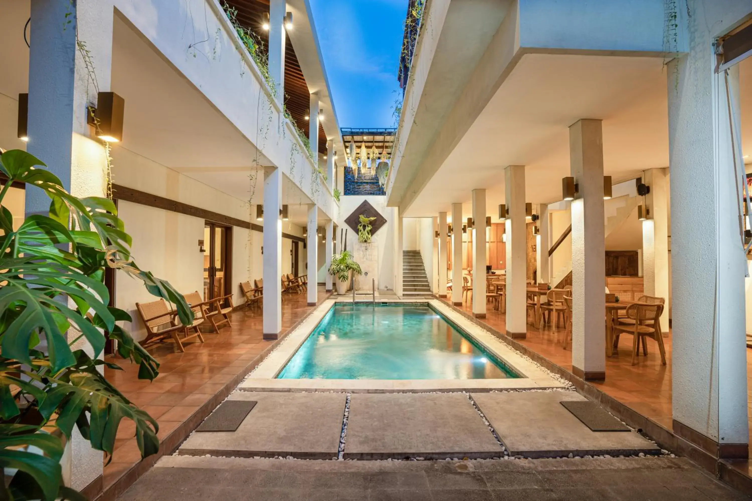 Swimming pool in Sedasa Lodge Swimming pool in Sedasa Lodge