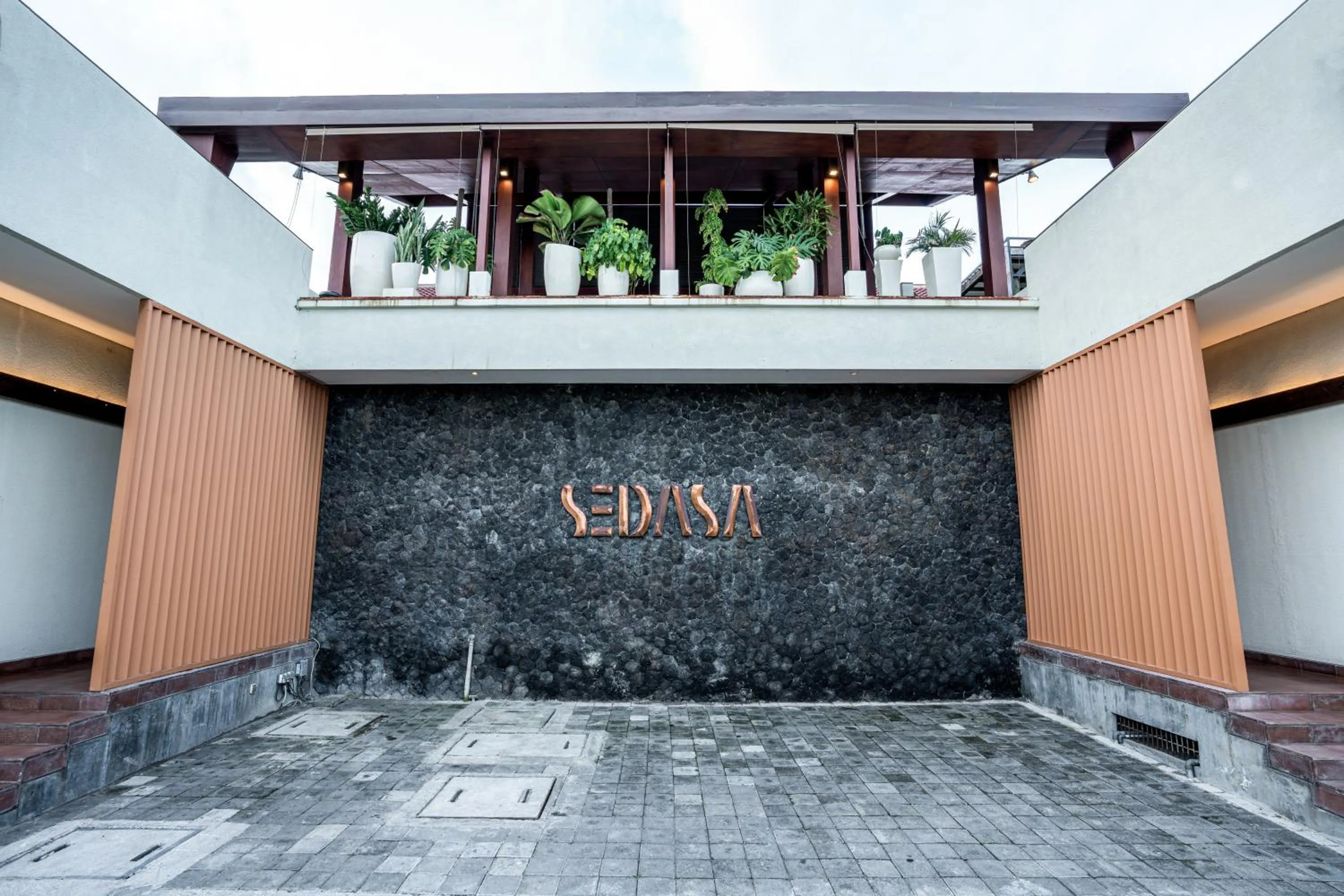 Property building in Sedasa Lodge