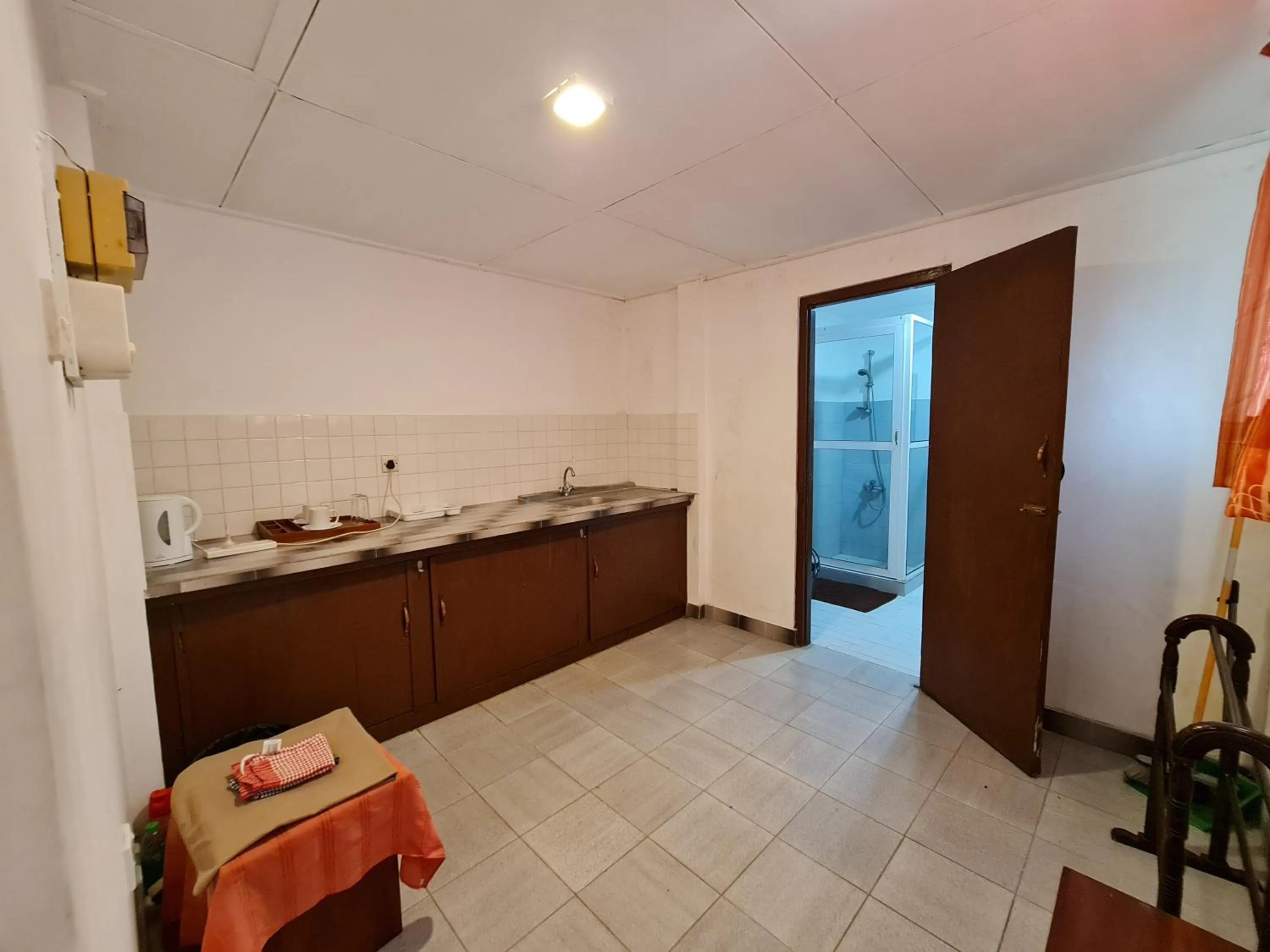 Kitchen or kitchenette in Star Beach Guest House
