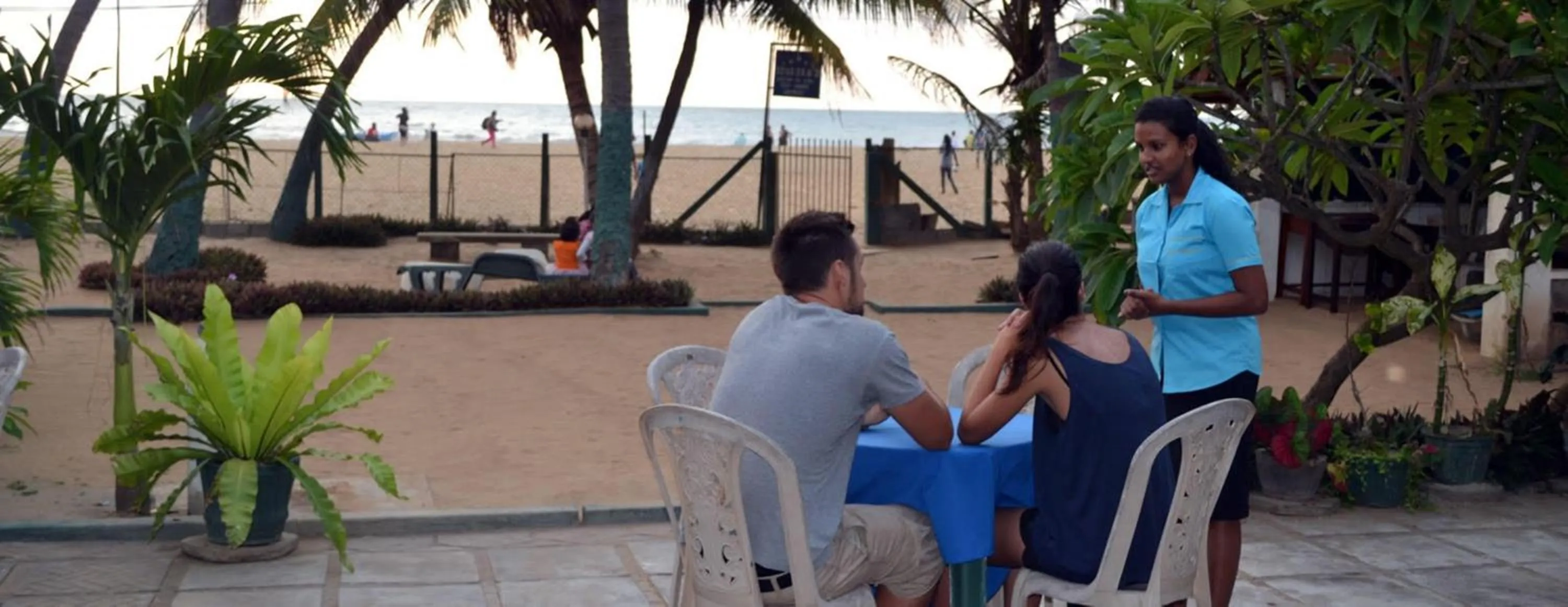 Restaurant/places to eat in Star Beach Guest House