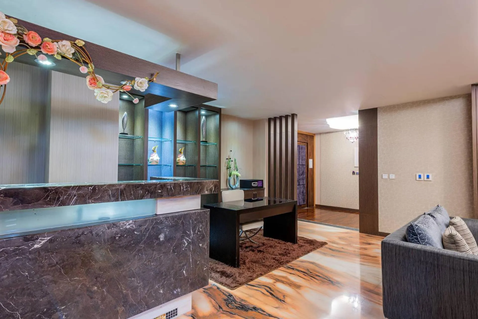 Living room in Shianghu Boutique Hotel