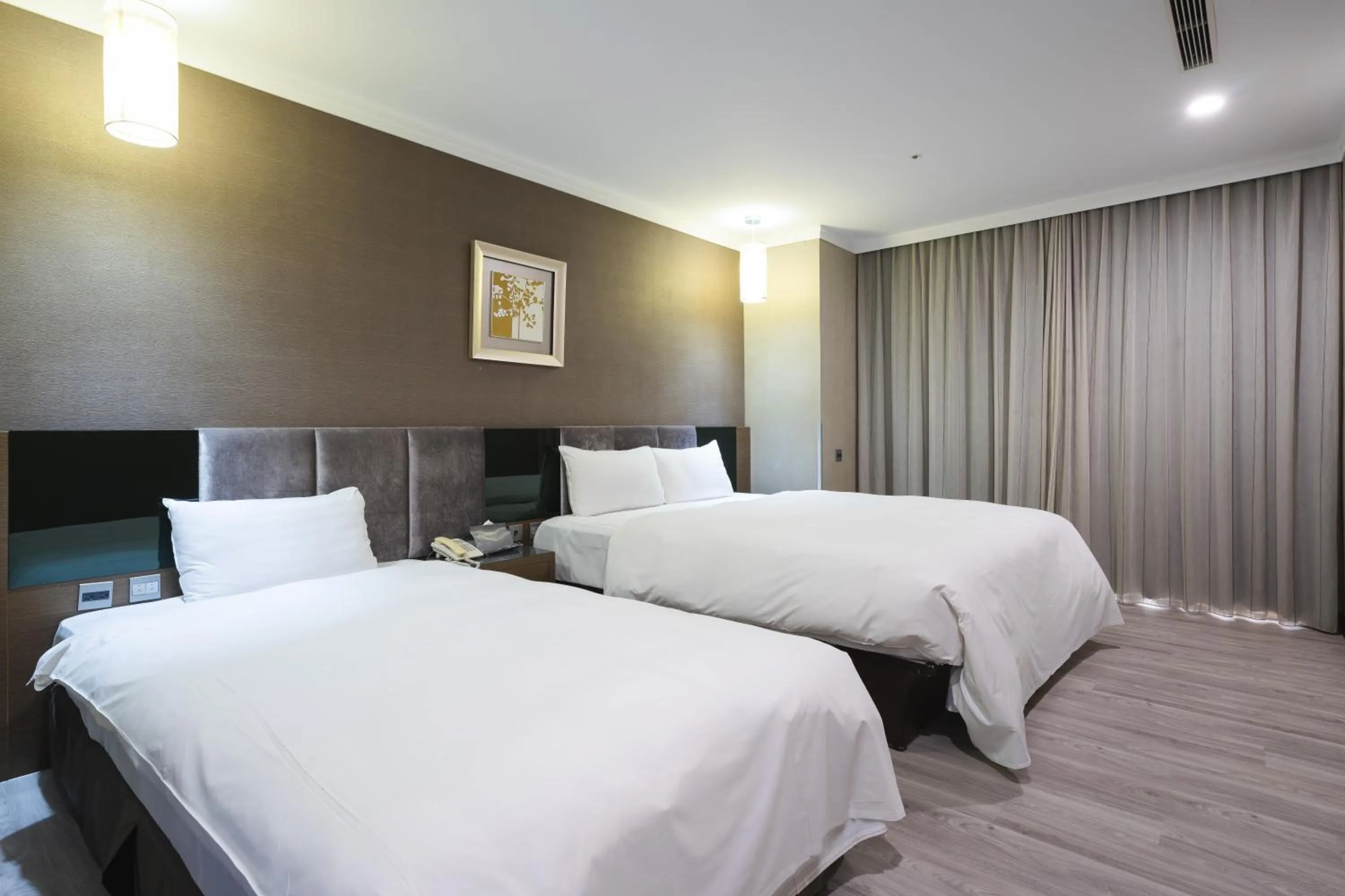 Bed in Shianghu Boutique Hotel