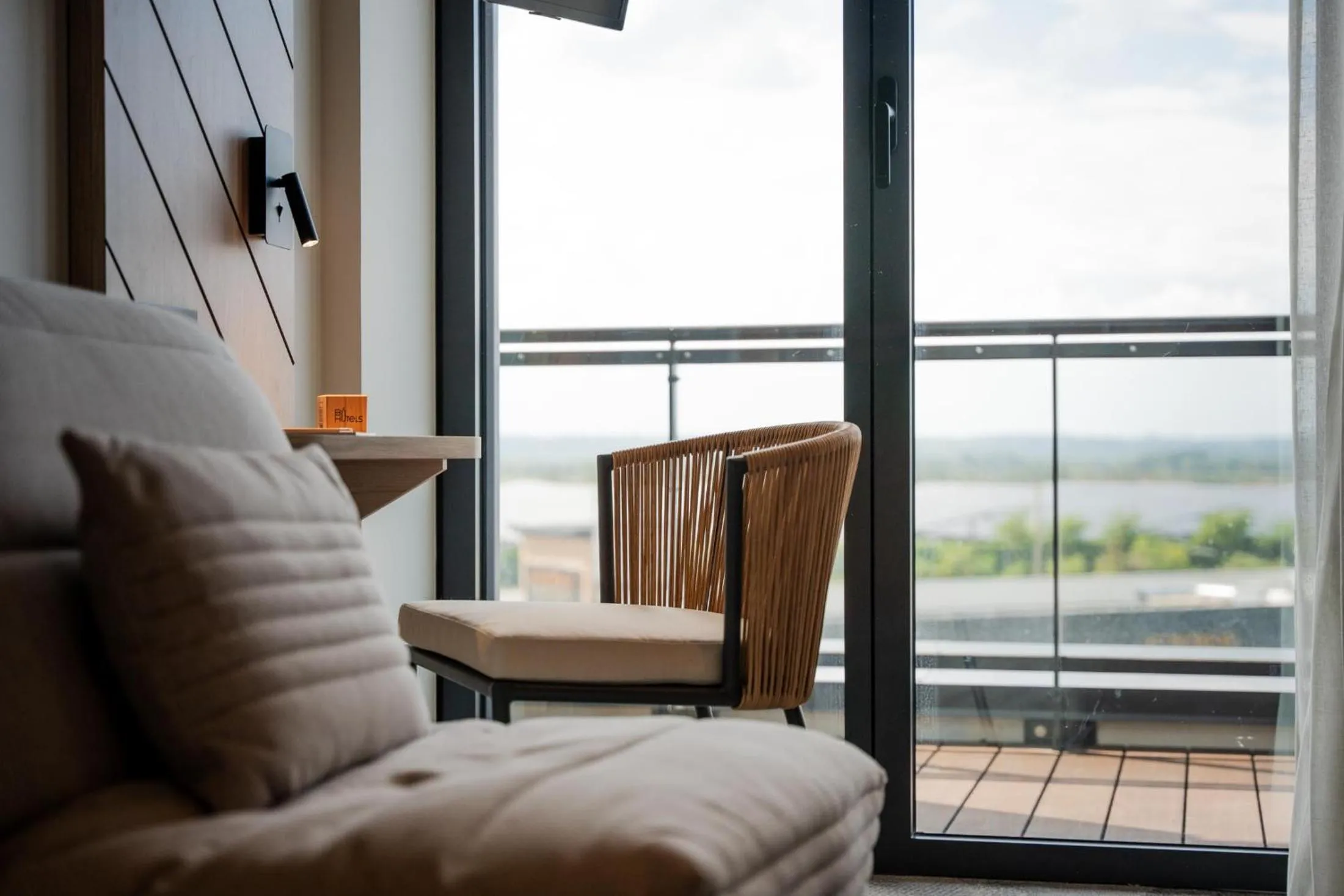 Bed in Bô Hôtels Ambronay