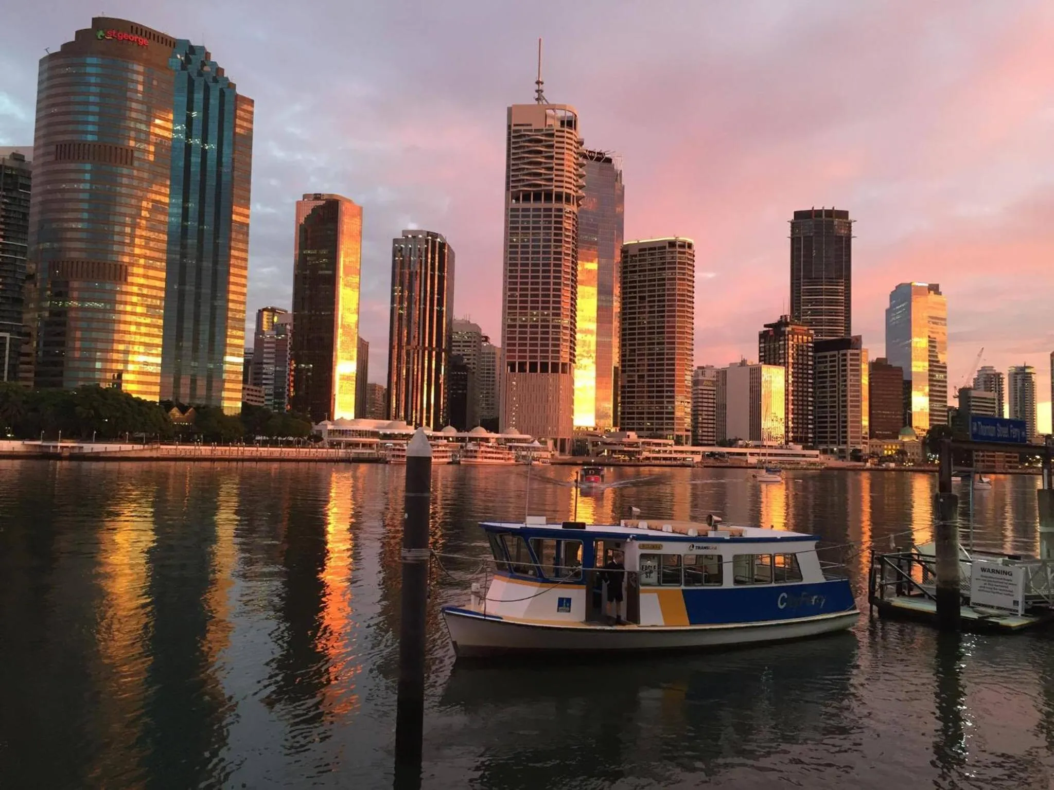 Neighbourhood in Vine Apartments South Brisbane