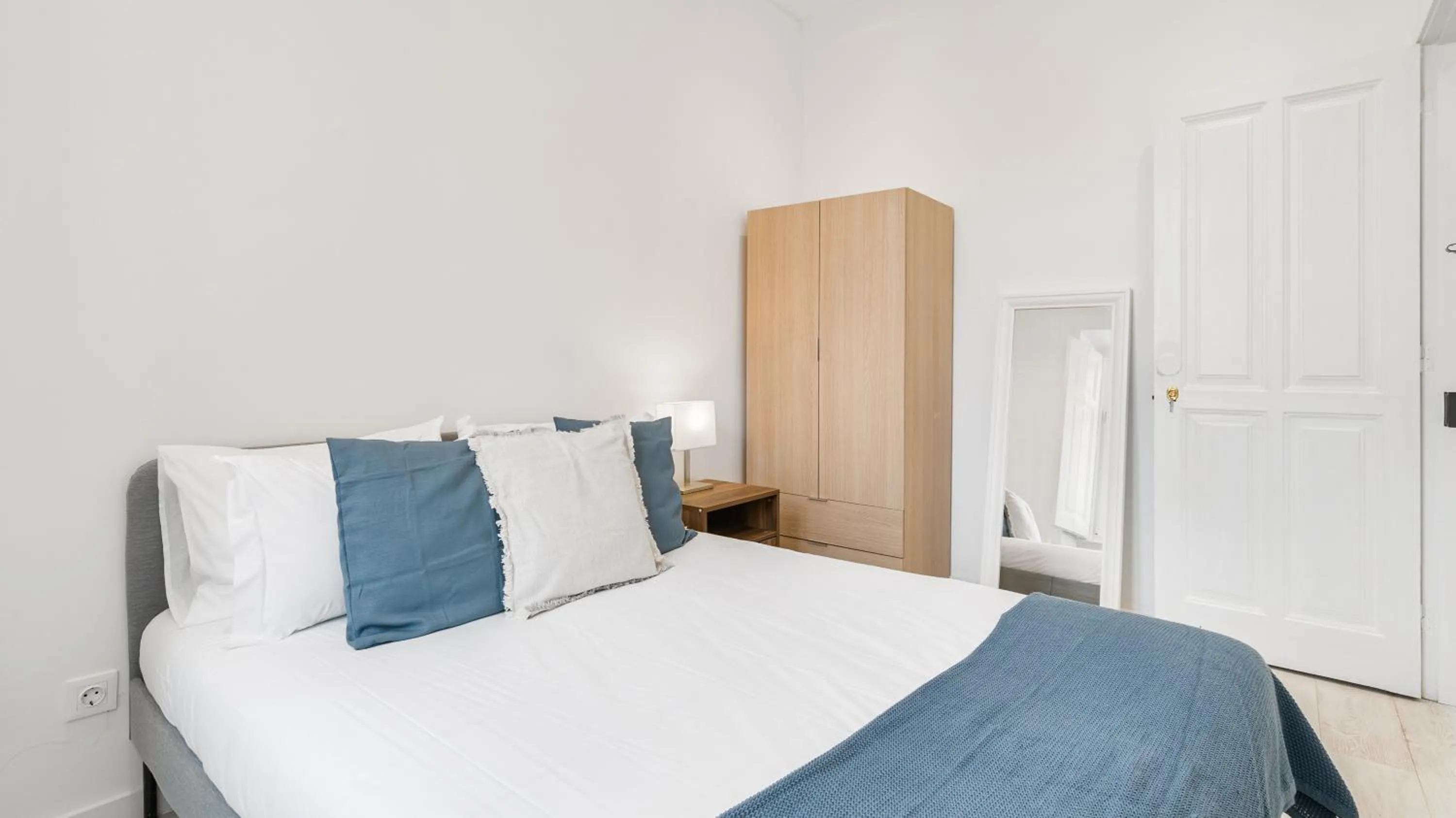 Bedroom, Bed in Sintra Retreat Residences by LovelyStay