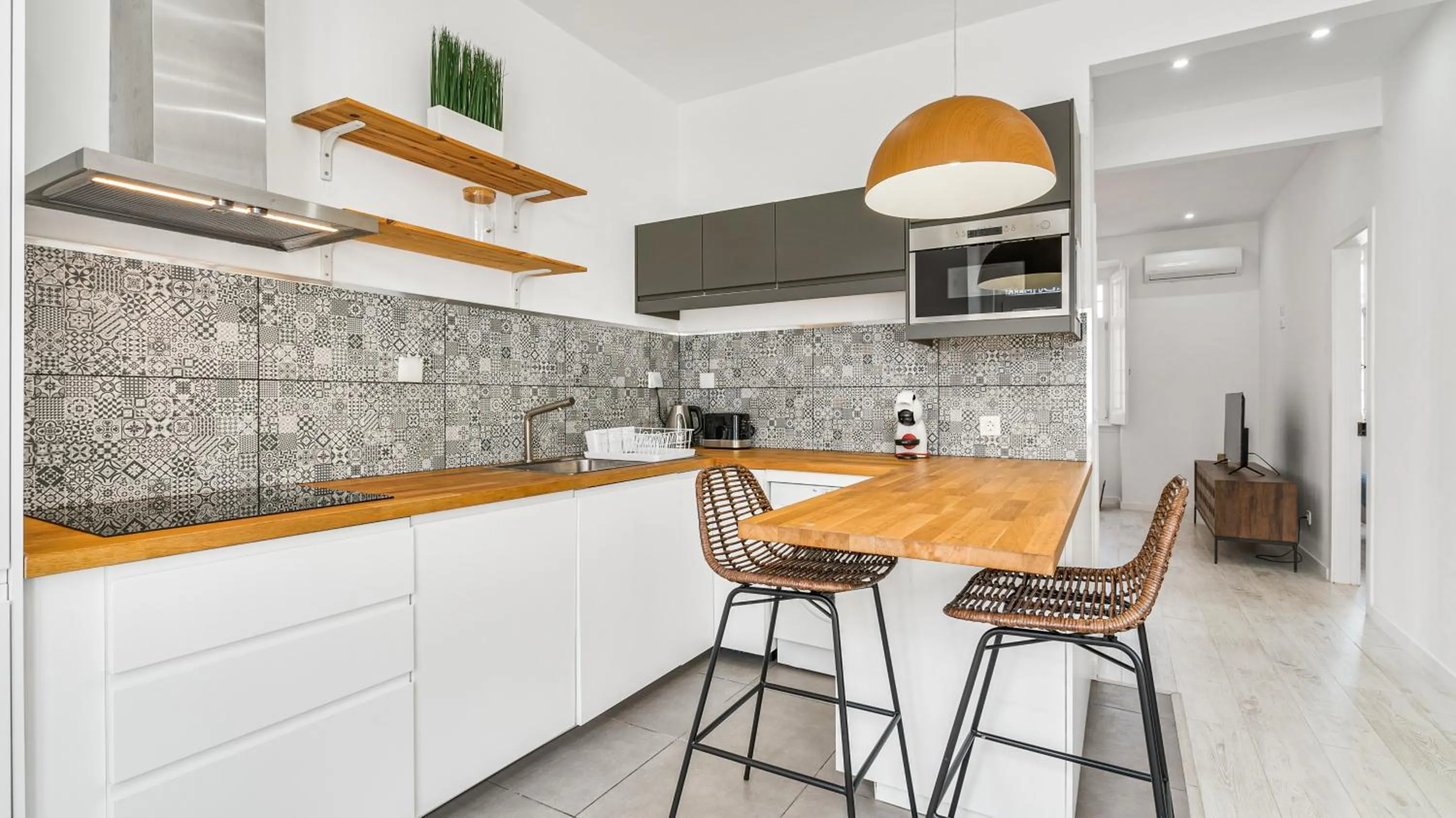 Kitchen or kitchenette in Sintra Retreat Residences by LovelyStay