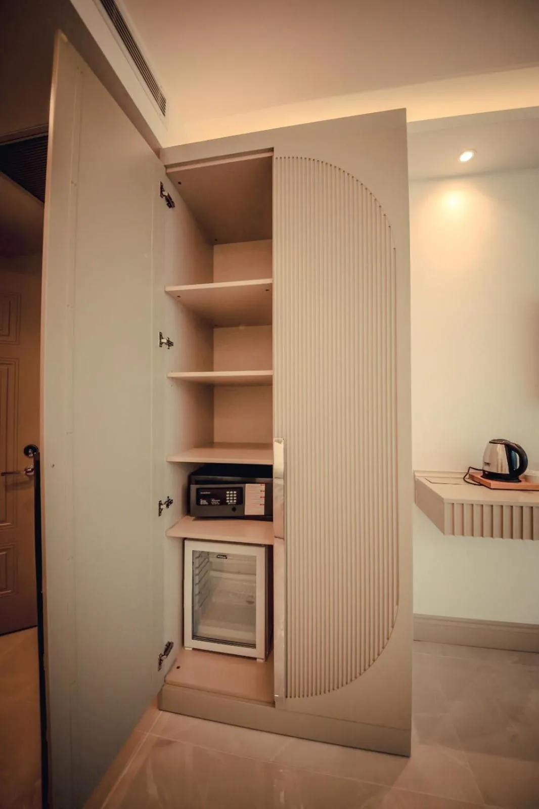 minibar in GÖRGÜLÜ HOTEL