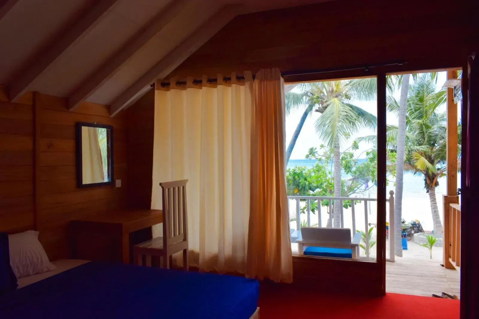 Triple Room with Sea View in Golden Beach Cottages Triple Room with Sea View in Golden Beach Cottages