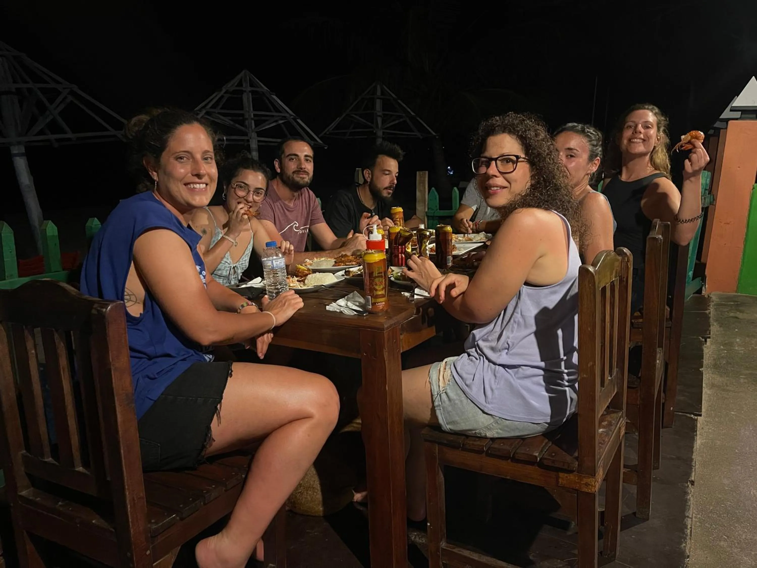 Restaurant/places to eat in Golden Beach Cottages