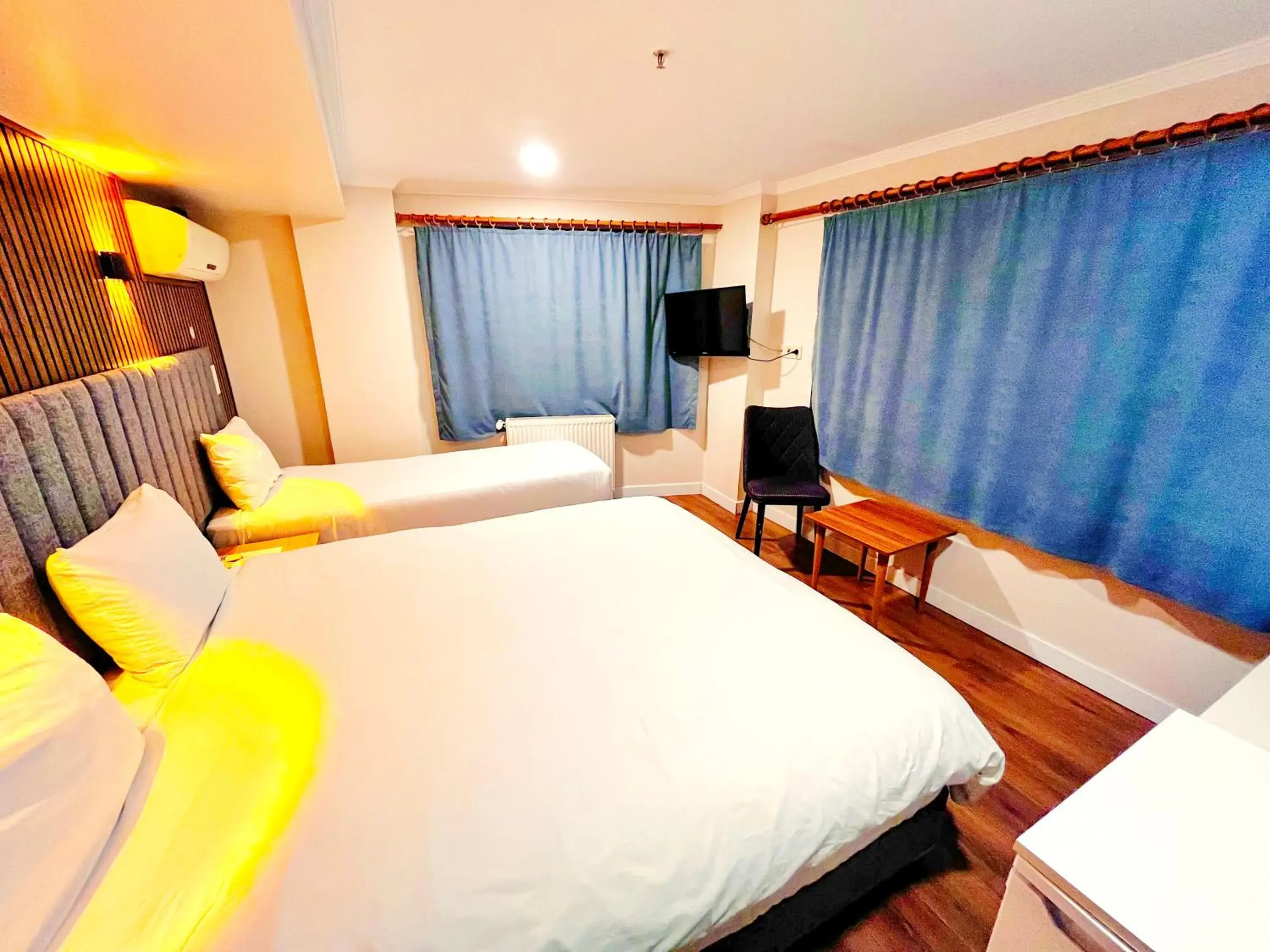 Photo of the whole room, Bed in Naila Hotel Photo of the whole room, Bed in Naila Hotel