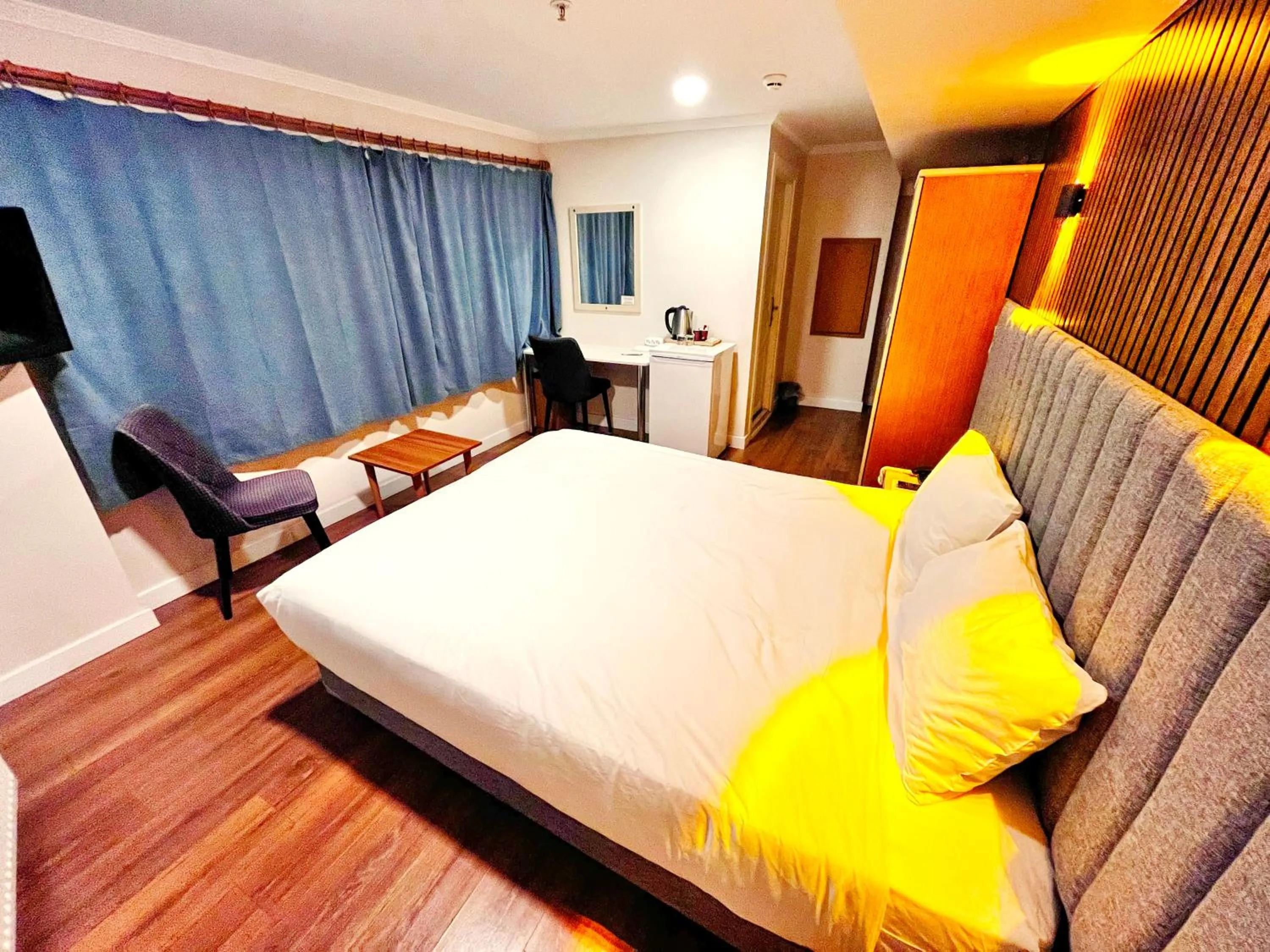 Photo of the whole room, Bed in Naila Hotel