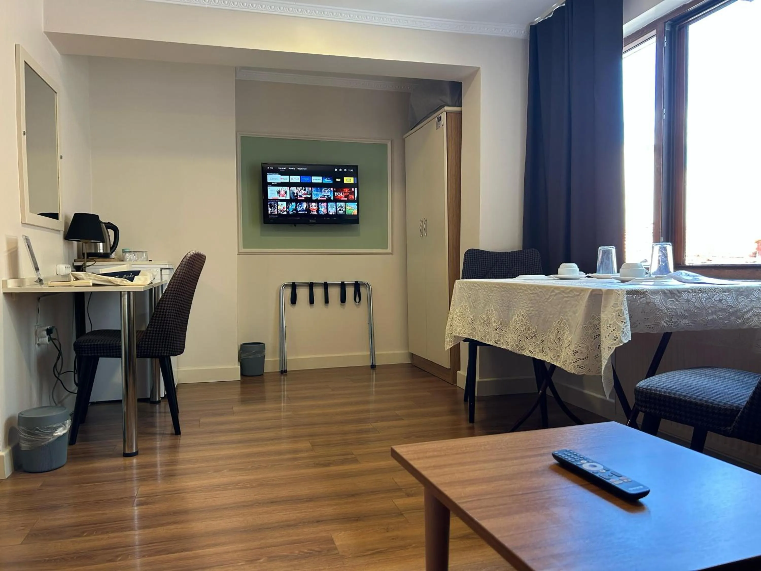 TV and multimedia in Naila Hotel