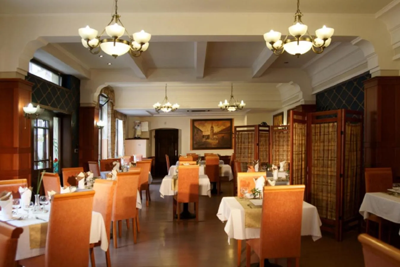 Restaurant/places to eat in Hotel Barbakan