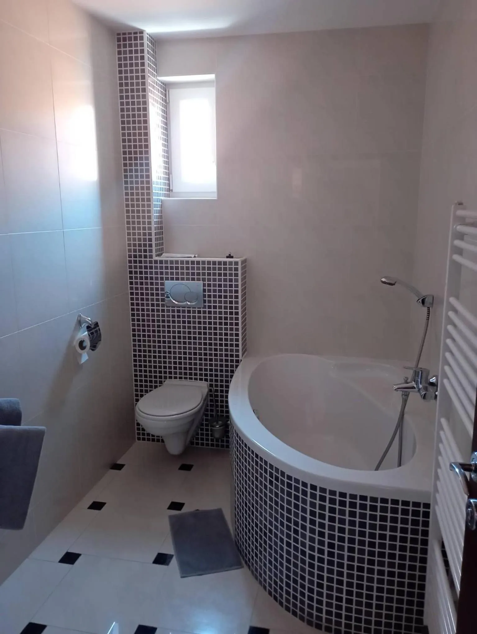 Bathroom in Hotel Barbakan